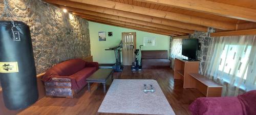 Villa photo 2