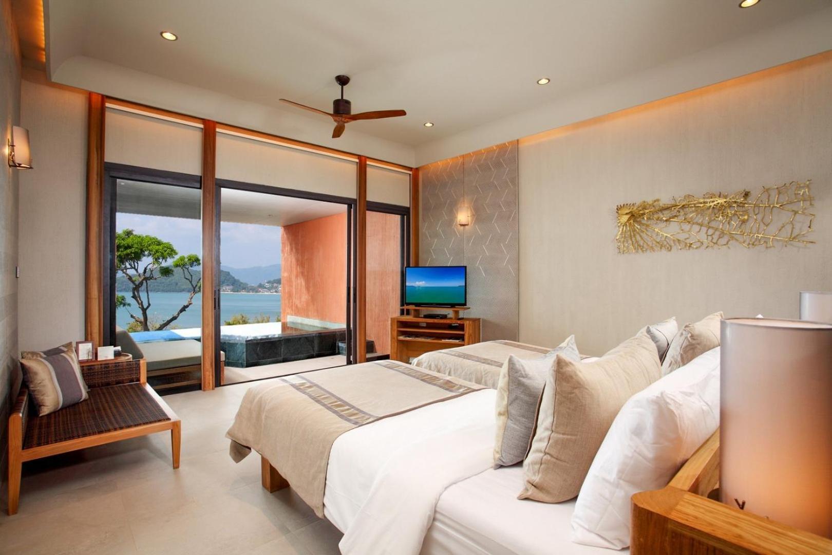 1BR Pool Suite West Ocean View - Photo 3