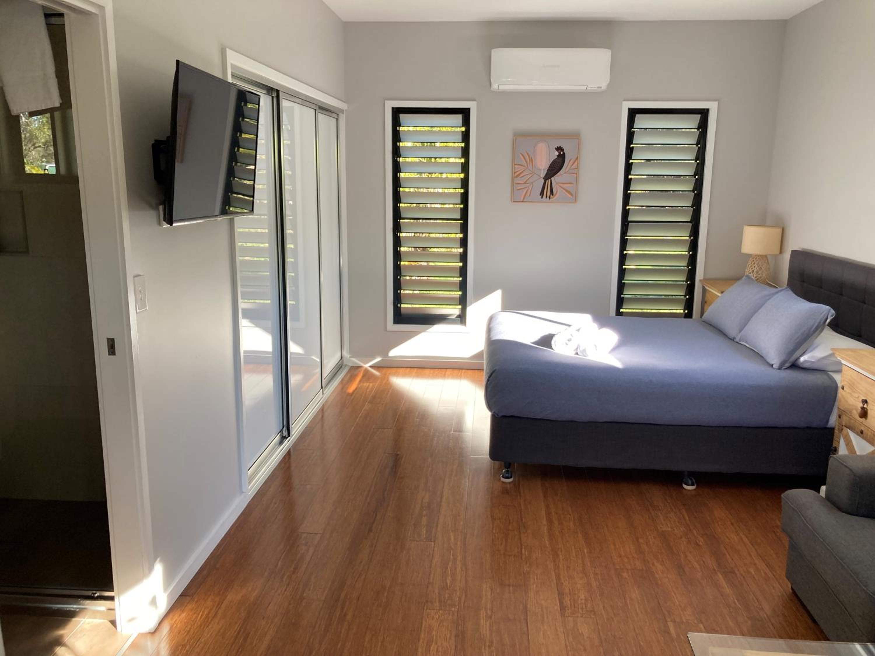 King Room with Balcony photo 3