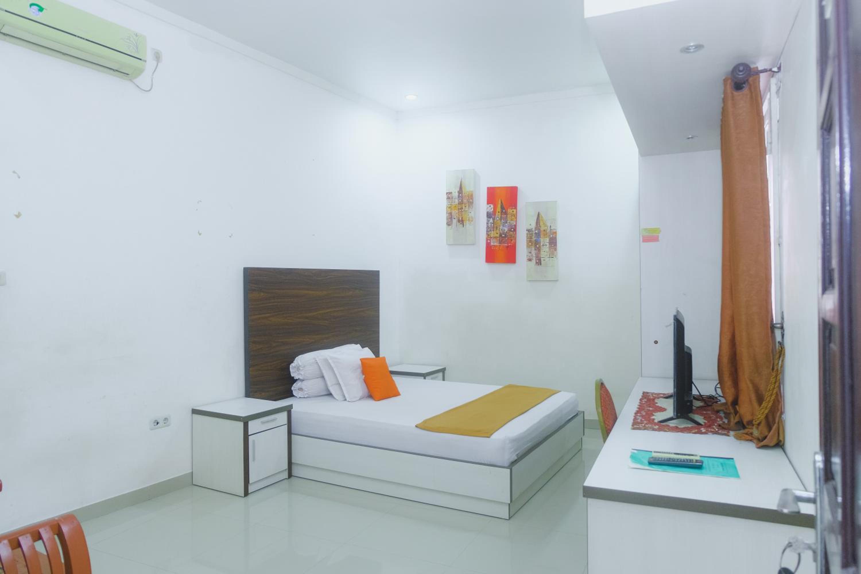 Deluxe Room - Photo 1