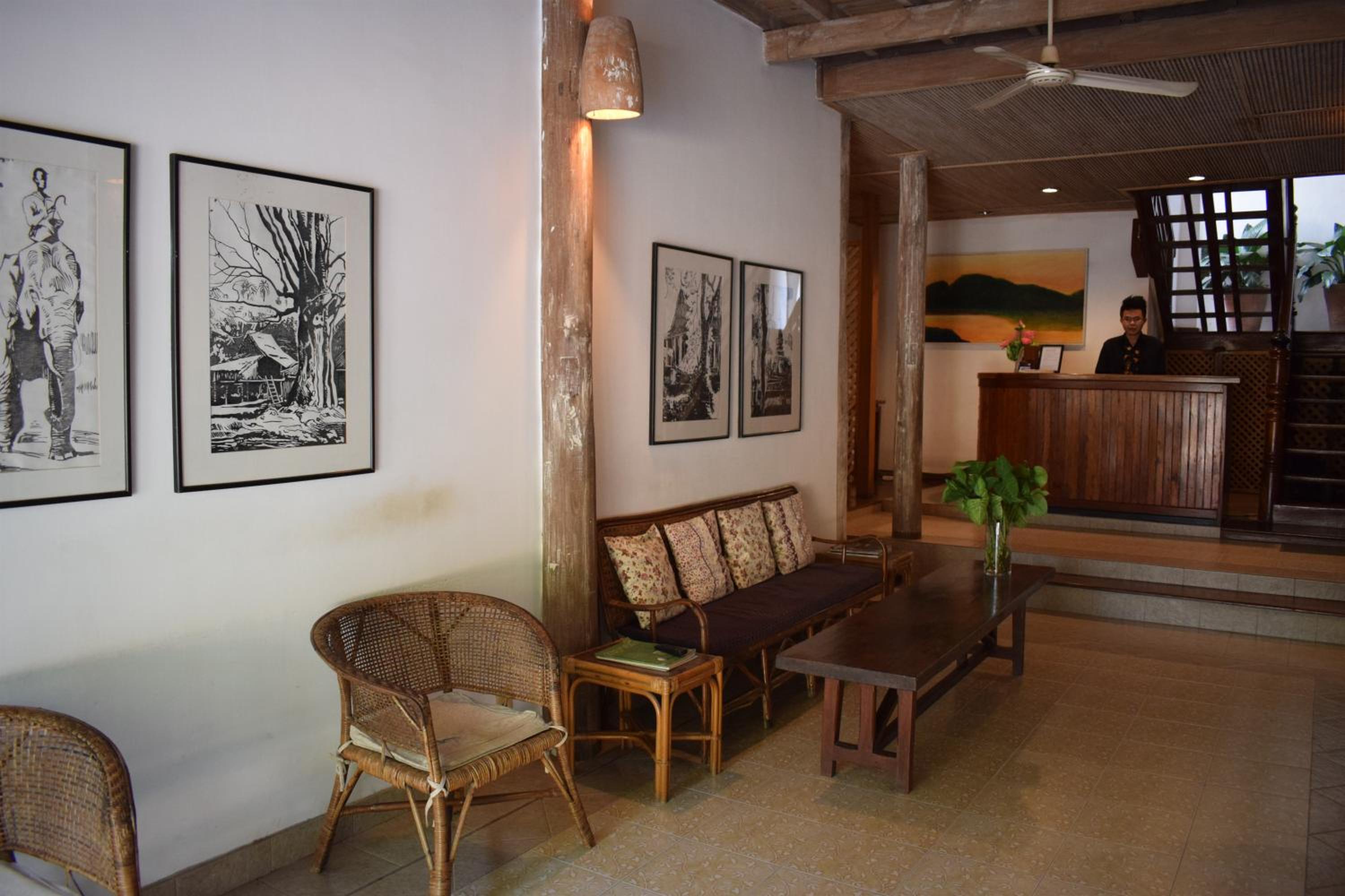 Riverside Double or Twin Room - Chalinee Residence photo 2