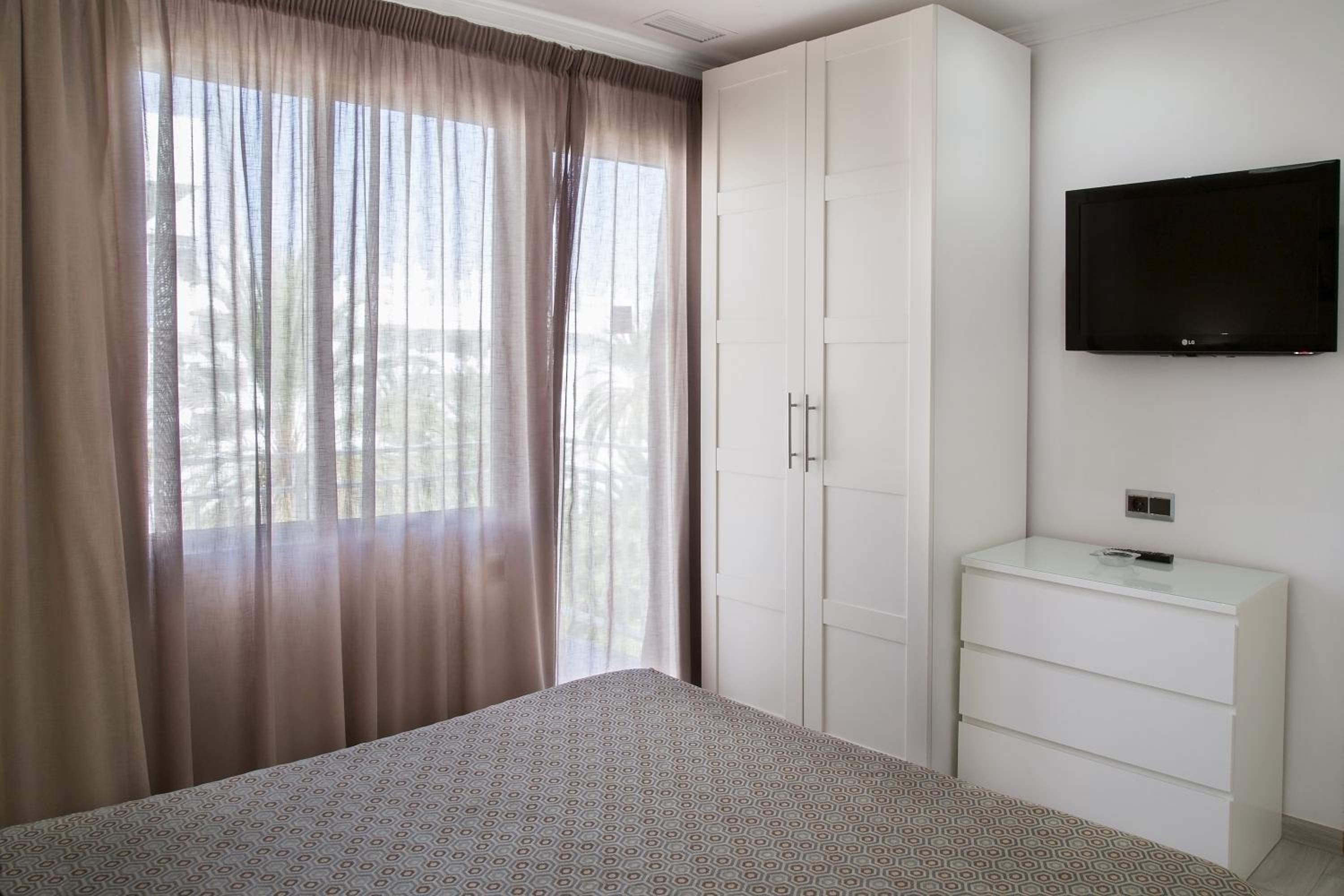 Estudio Estándar (Cama Doble)