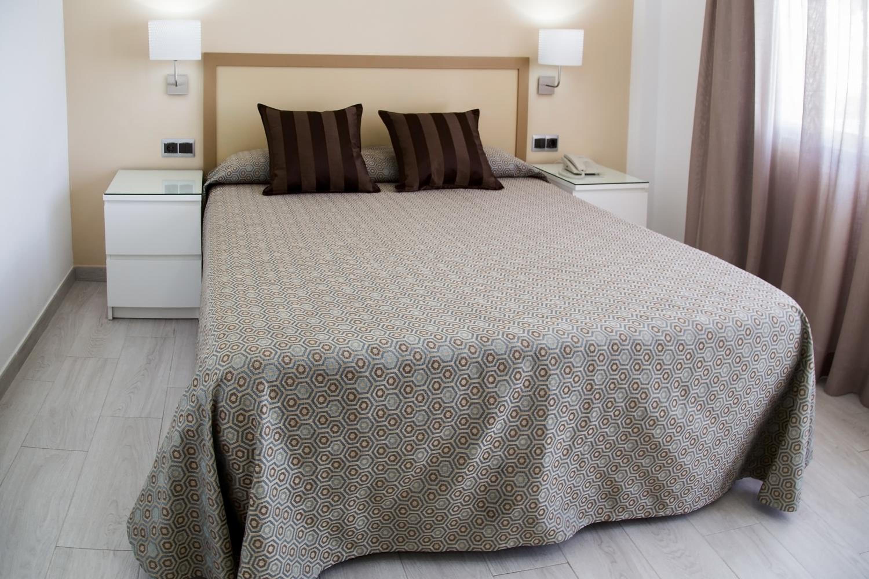 Estudio Superior 1 Cama Doble