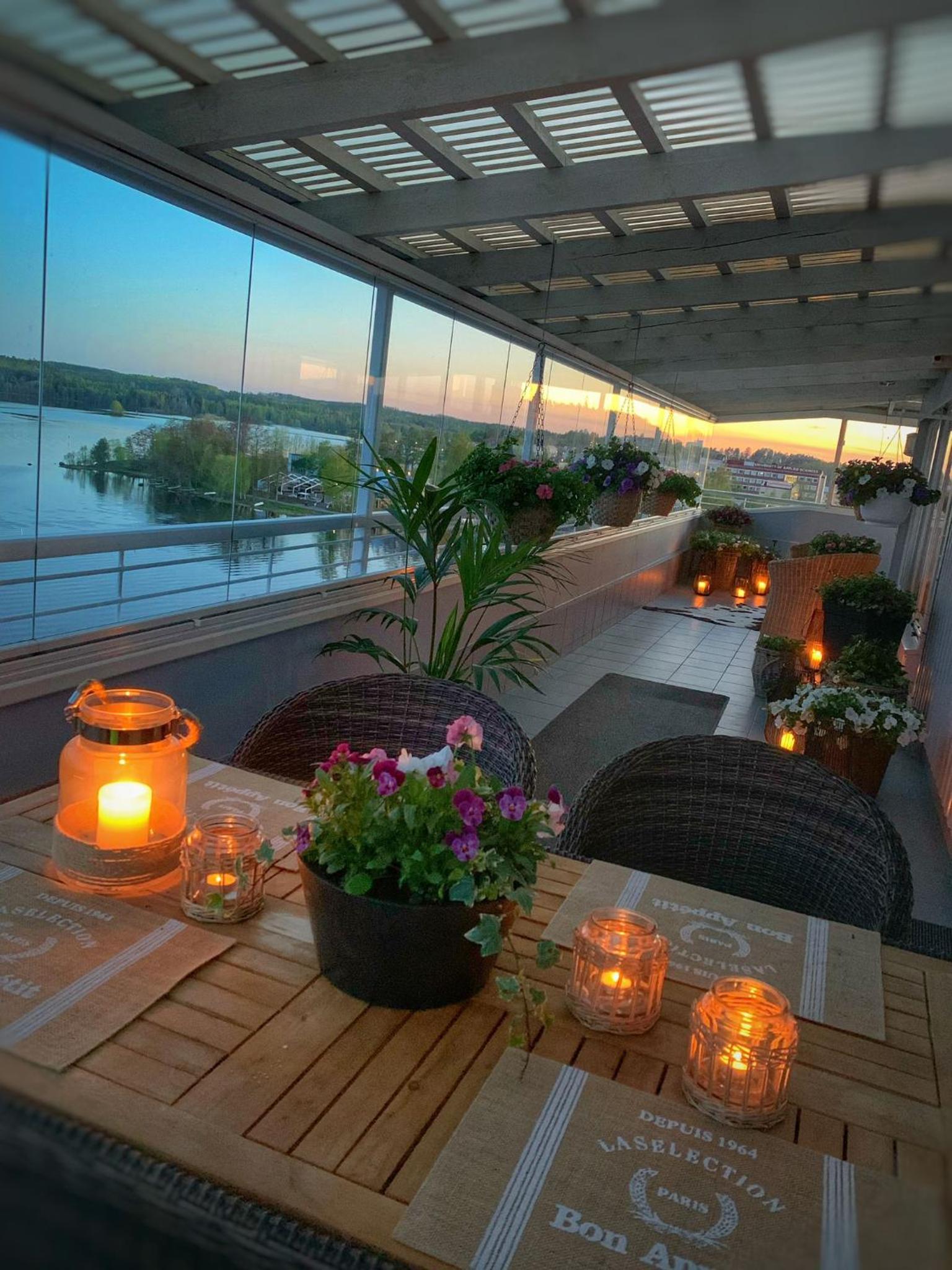 Apartment with Balcony photo 2