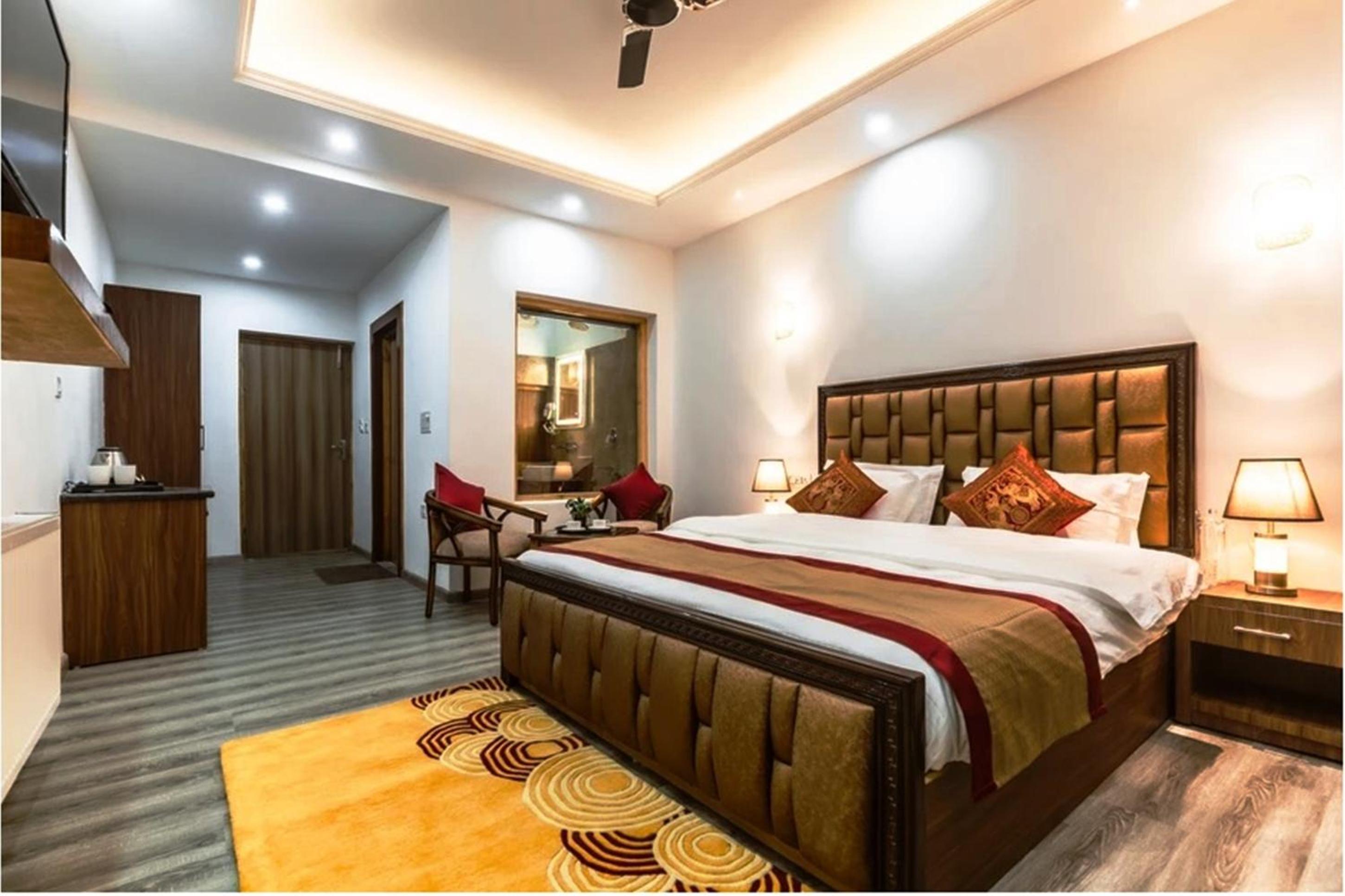 Deluxe Double Room photo 2