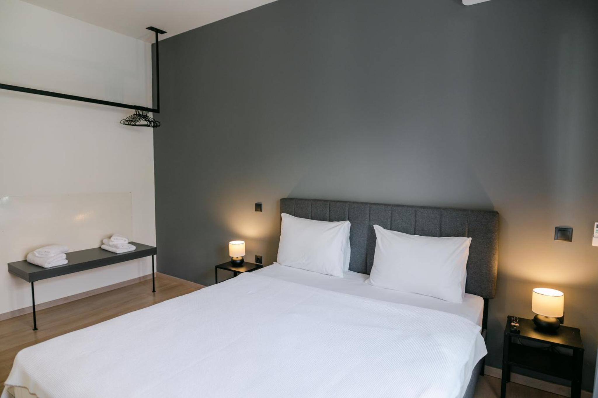 Two-Bedroom Apartment - Photo 33