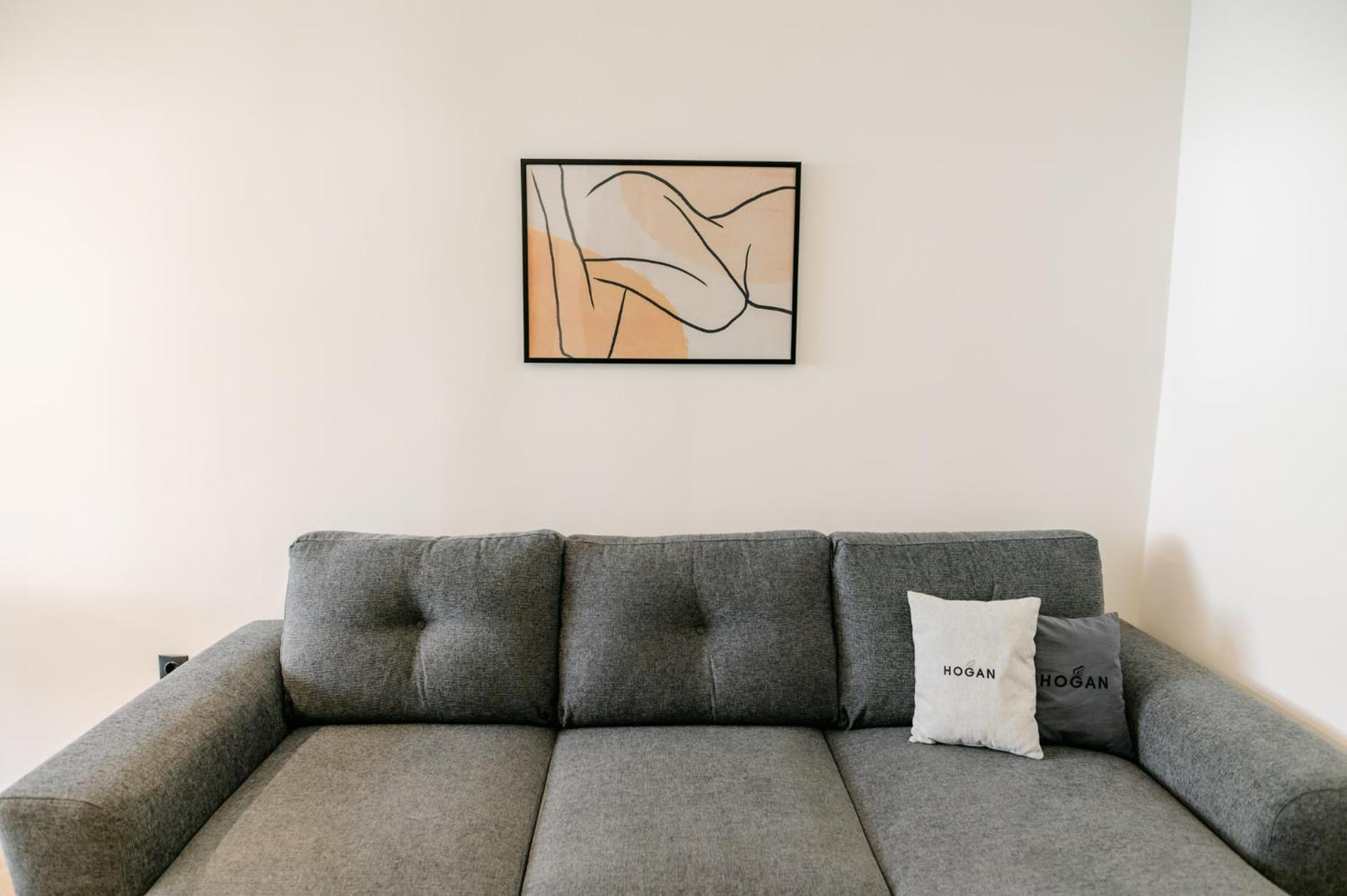 Two-Bedroom Apartment - Photo 16