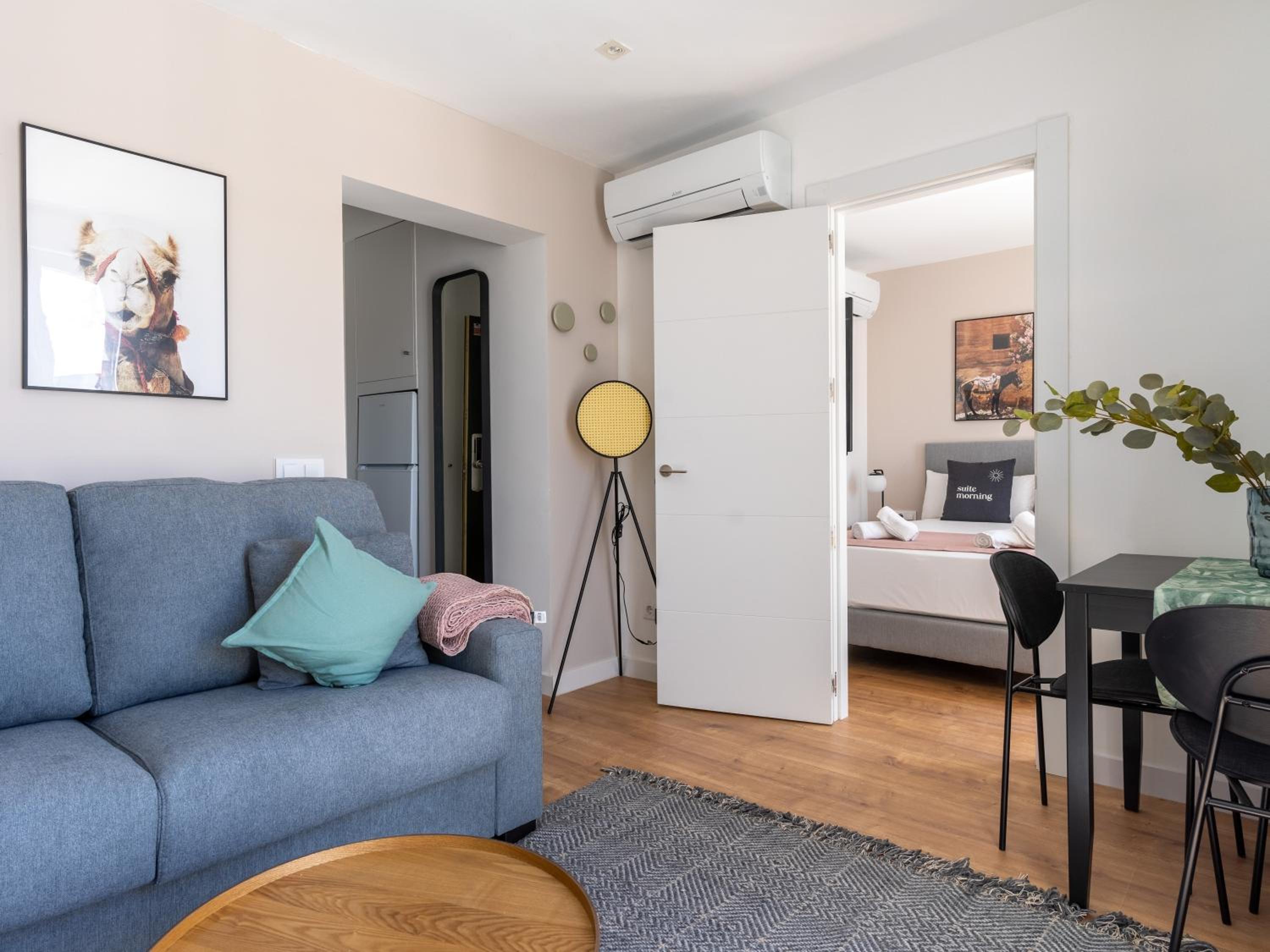 One-Bedroom Apartment with Terrace photo 2