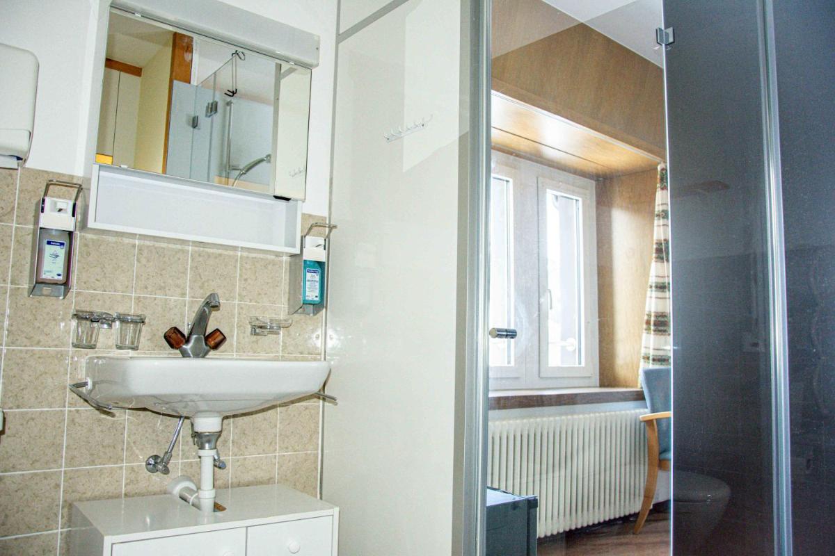 Deluxe Twin Room - Photo 3