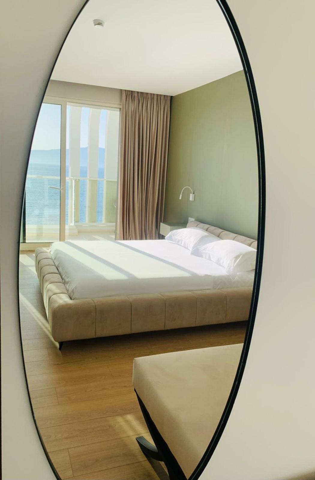Deluxe Triple Room with Sea View