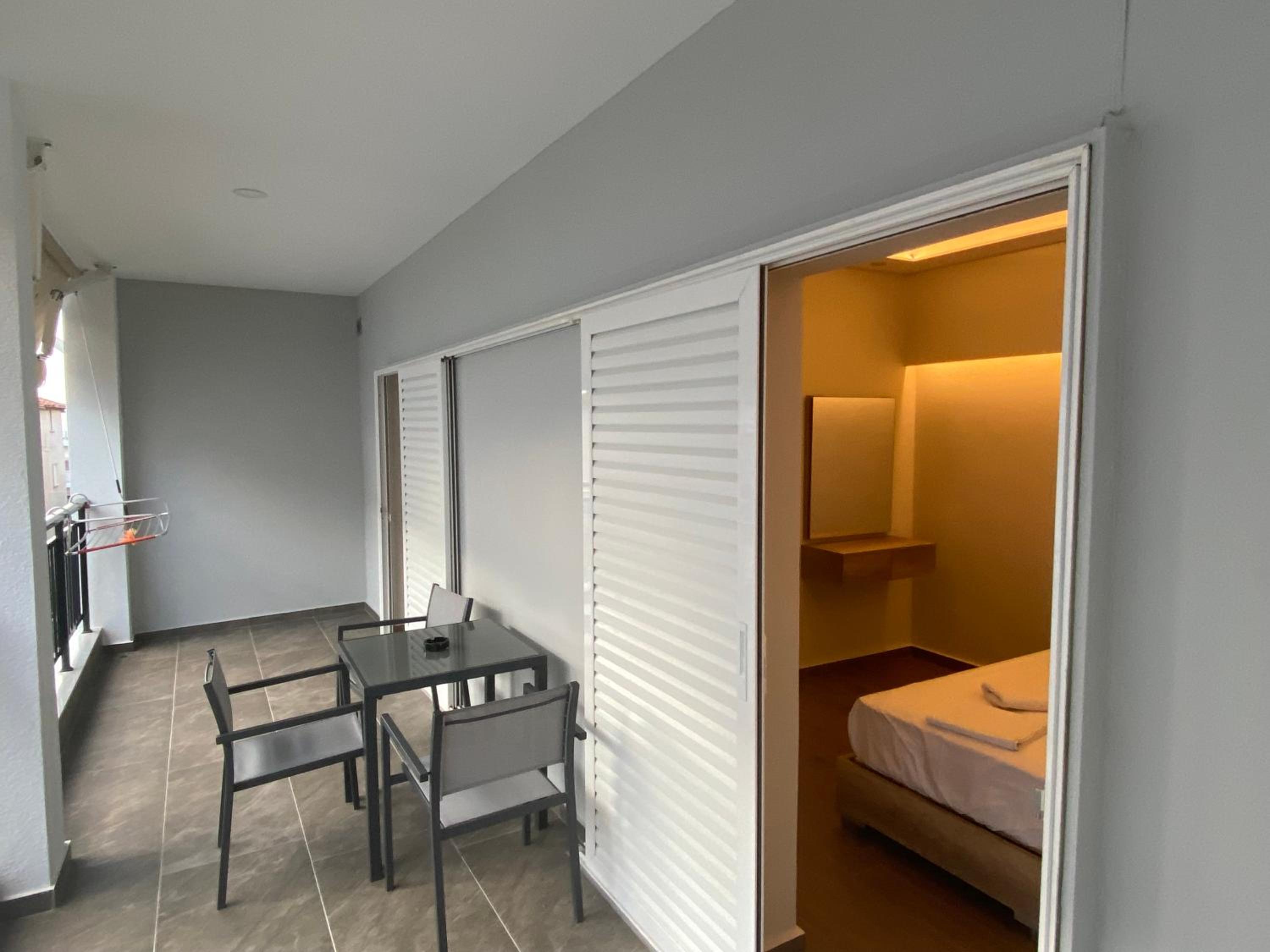 Triple Room with Balcony photo 3