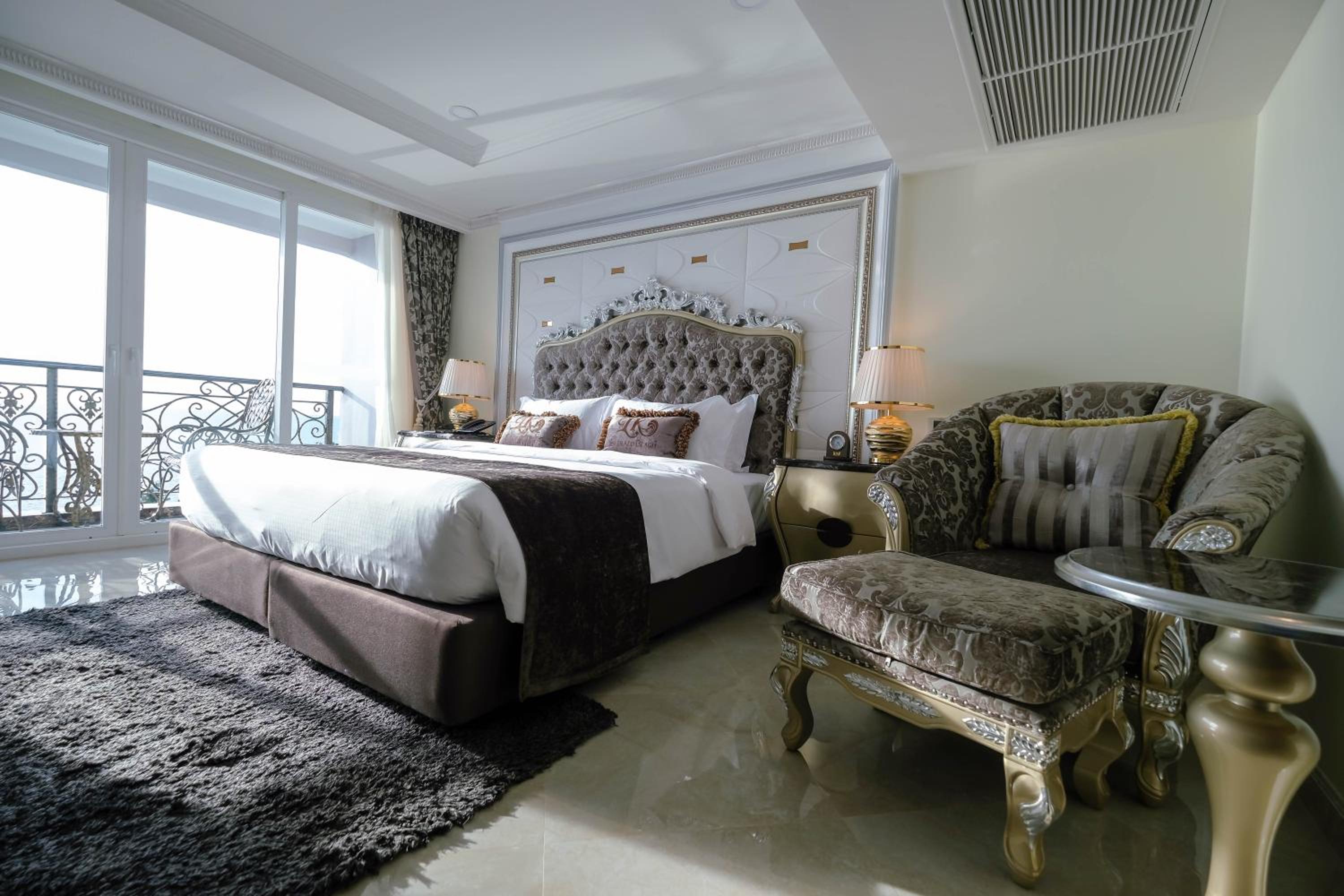 Deluxe Sea View