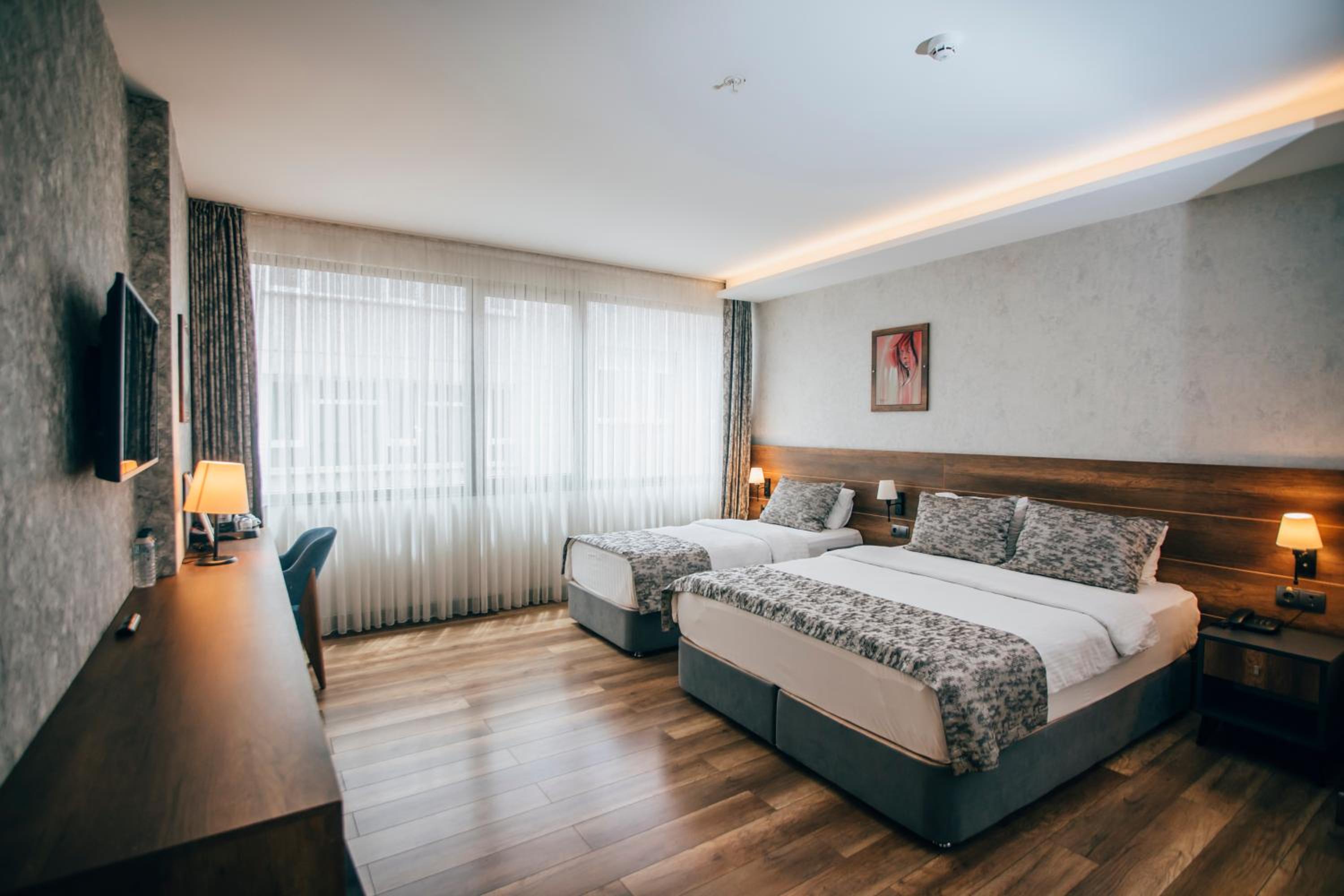 Superior Triple Room photo 1