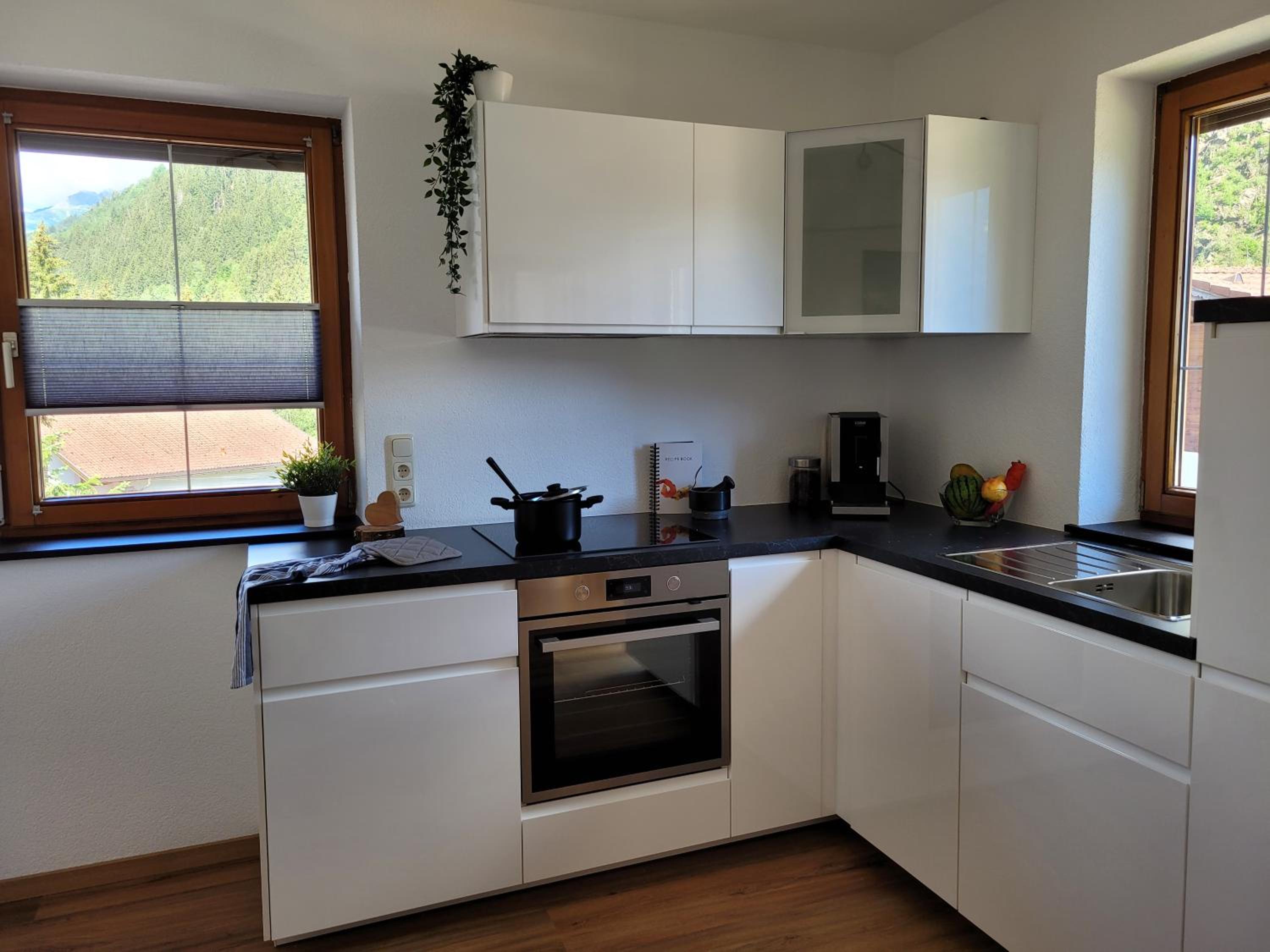  Apartment 5 photo 3