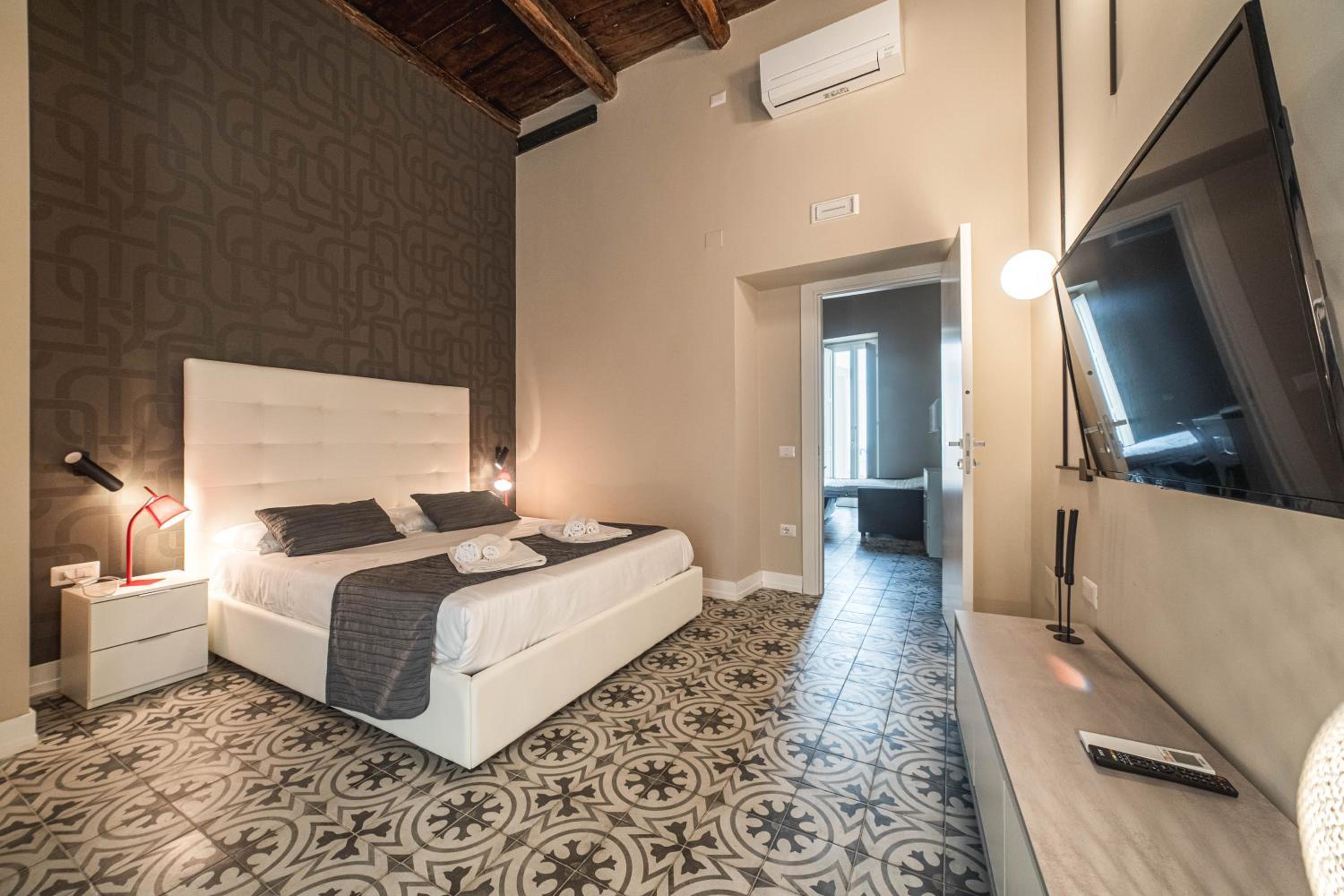 Deluxe Suite with Sea View