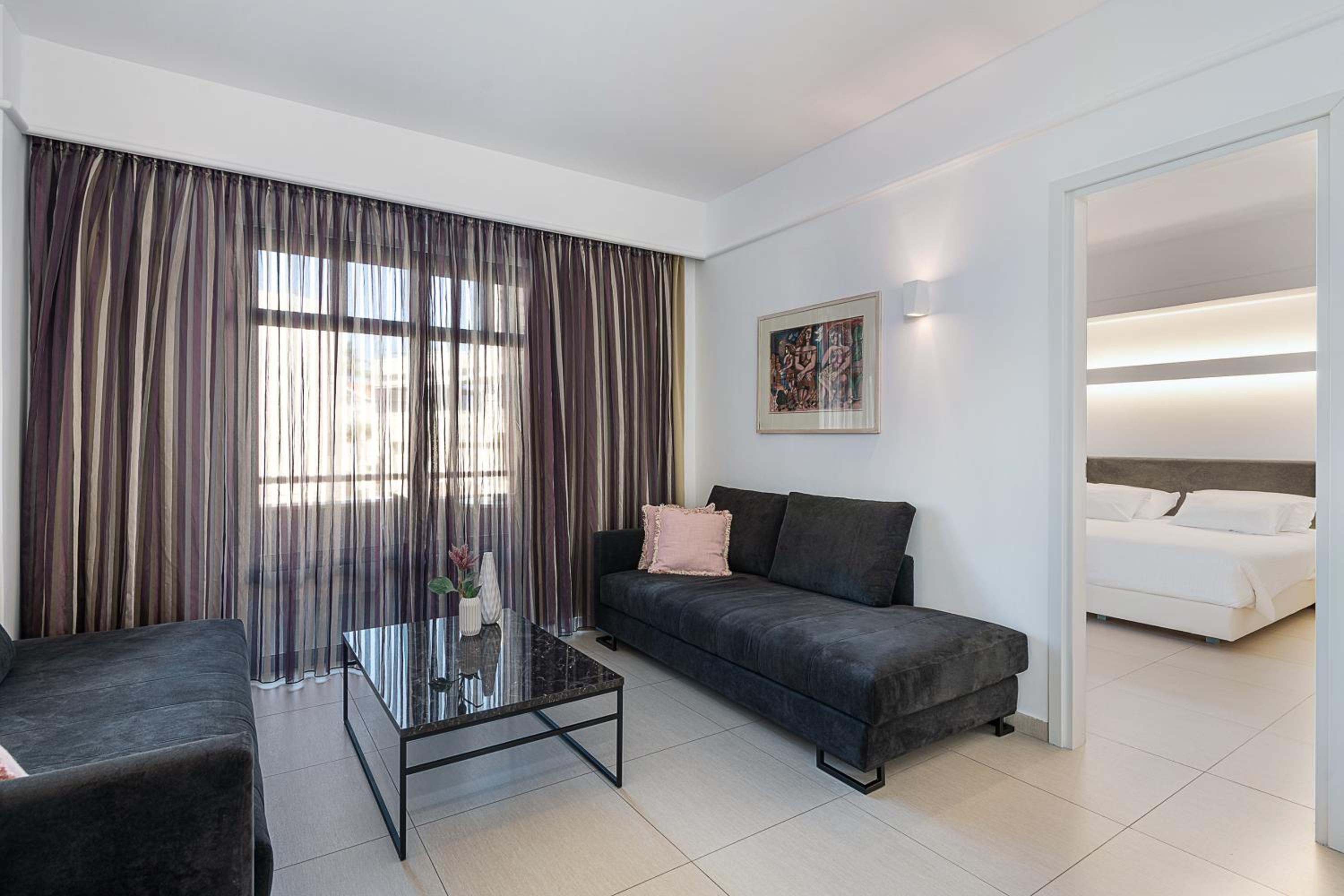 Apartment with Sea View - Photo 16