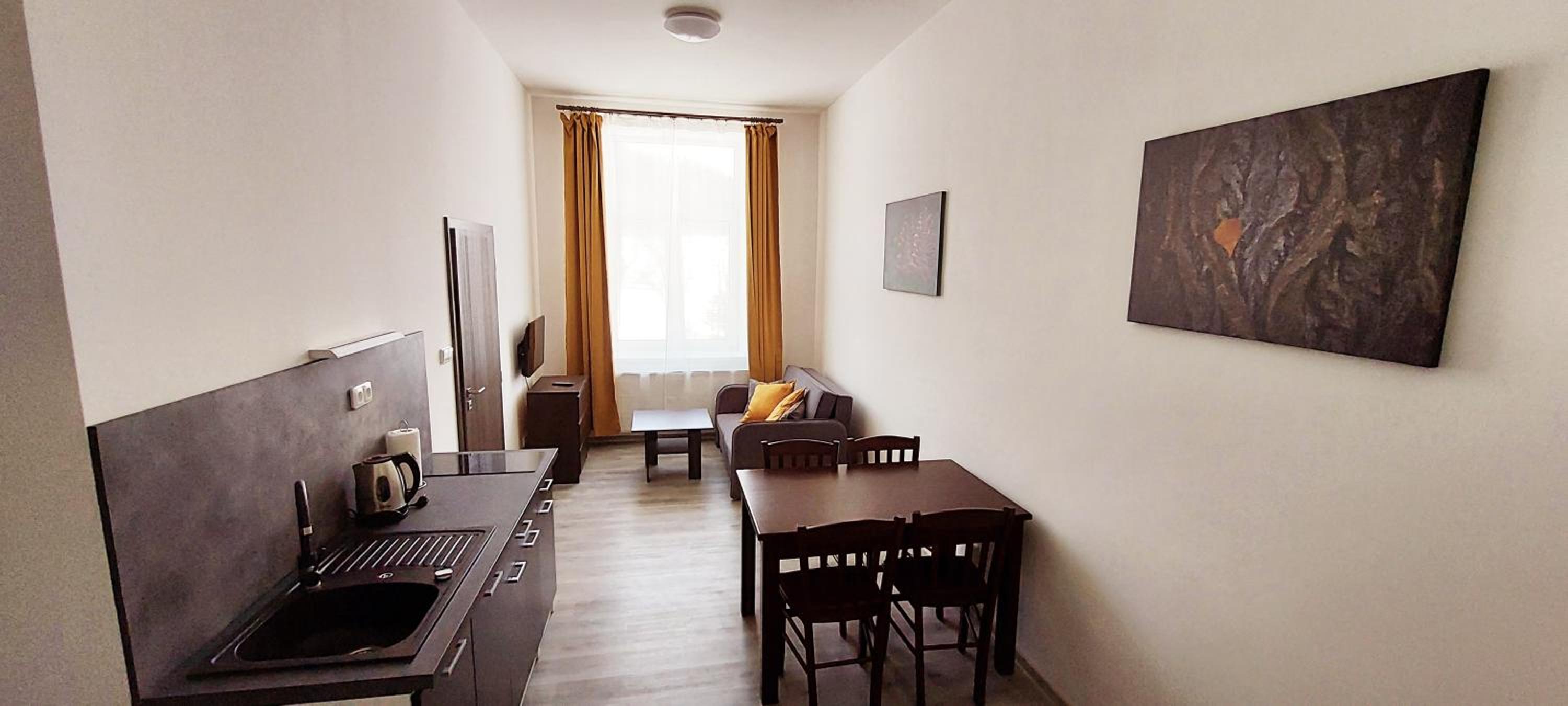 Apartment photo 1