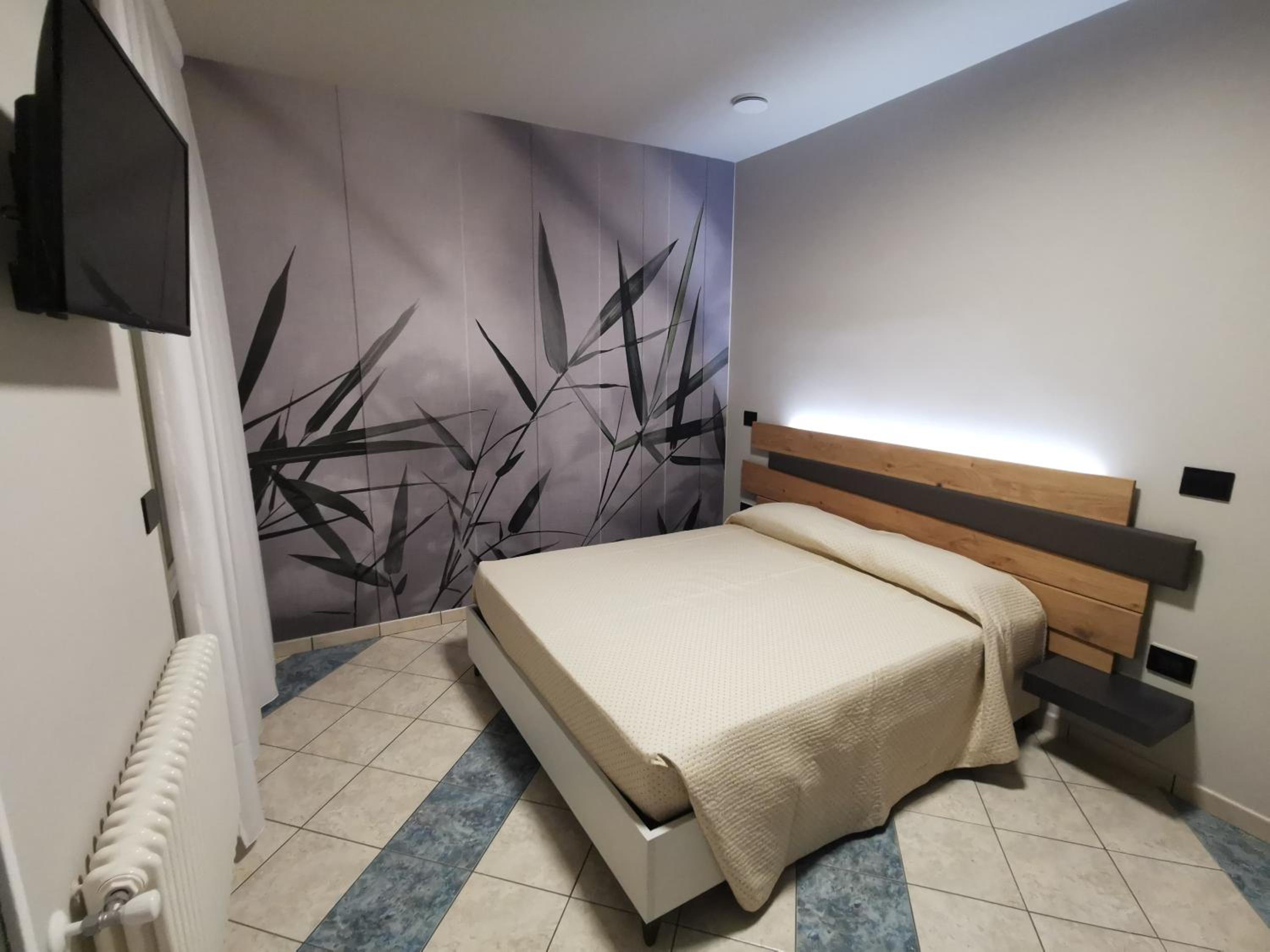 Double Room with Private Bathroom photo 3
