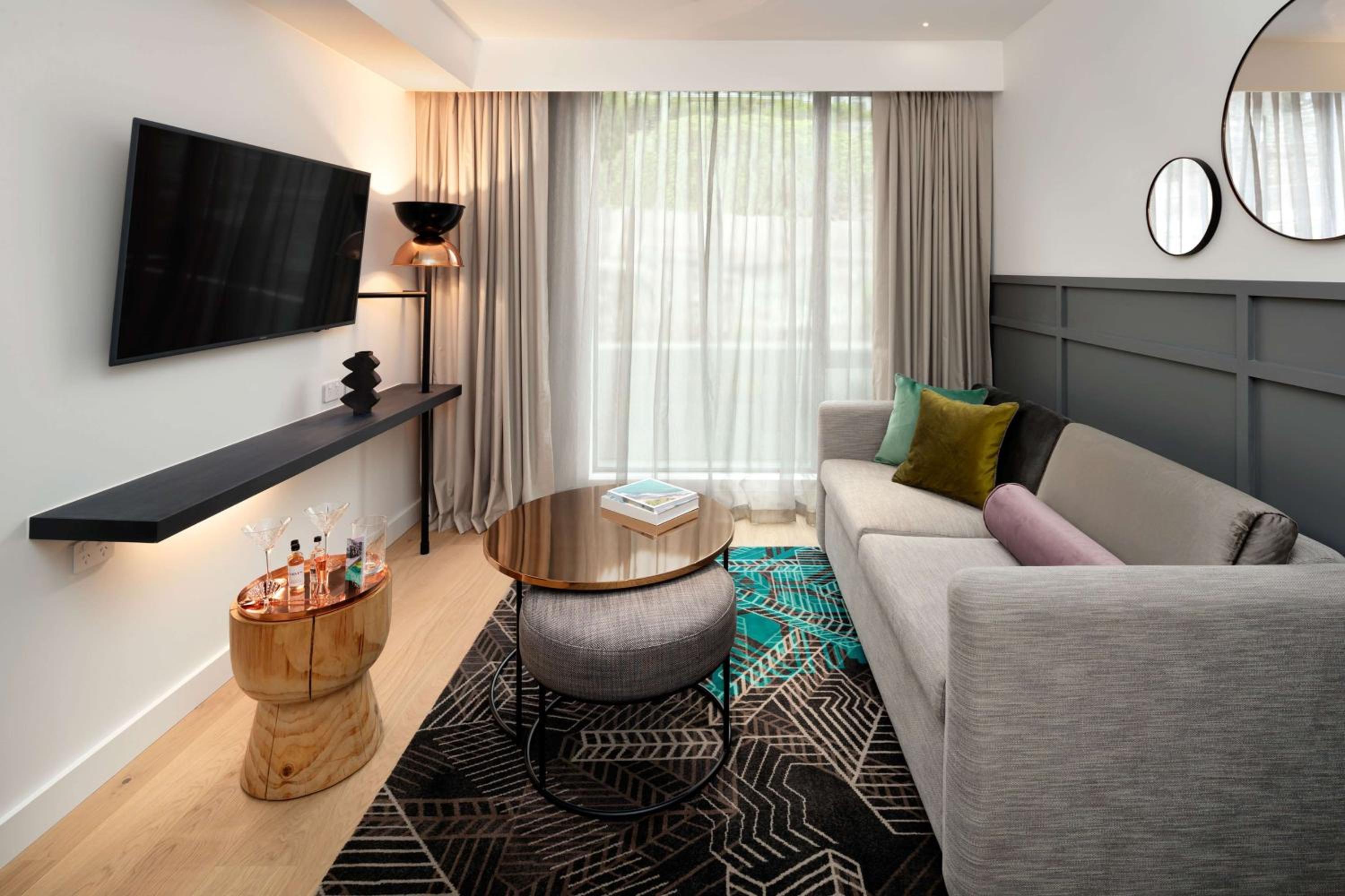 QT King Suite