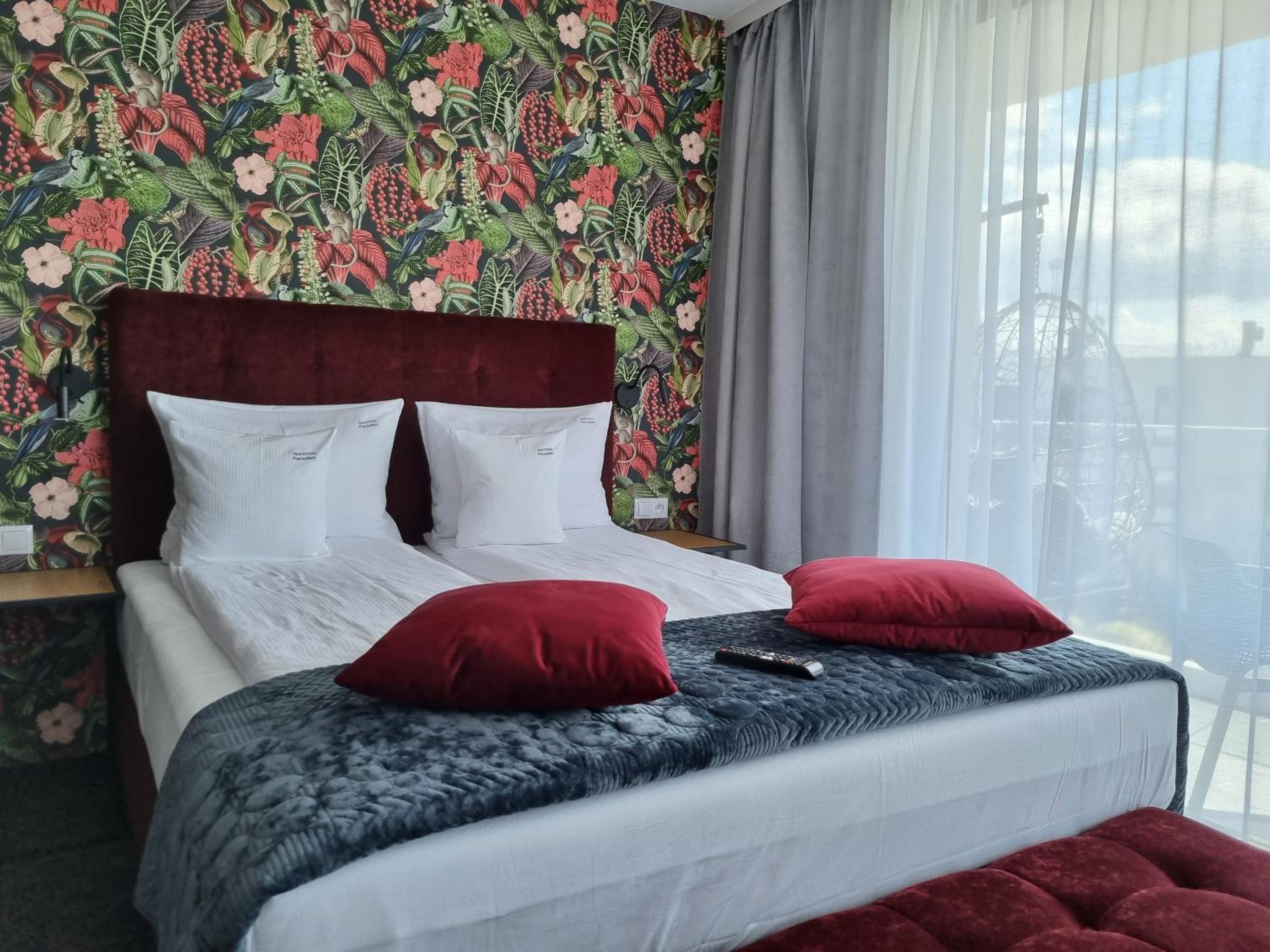 King Room with Lake View - Photo 1