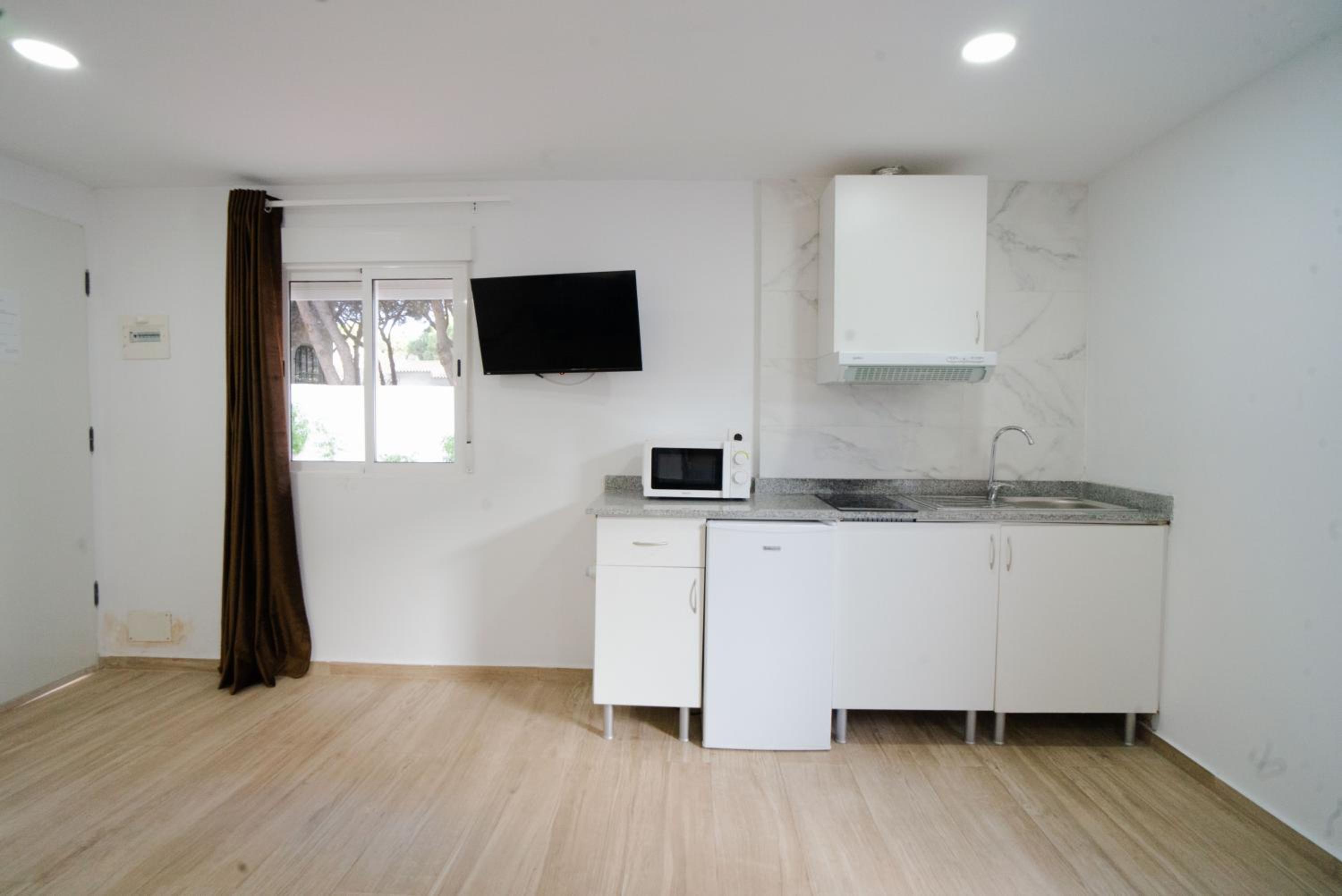 Superior Studio - Photo 12