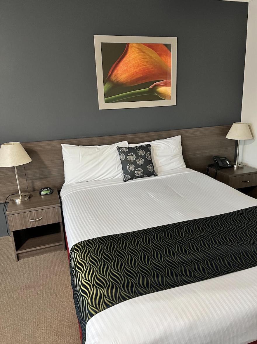 Executive Queen Room - Photo 3