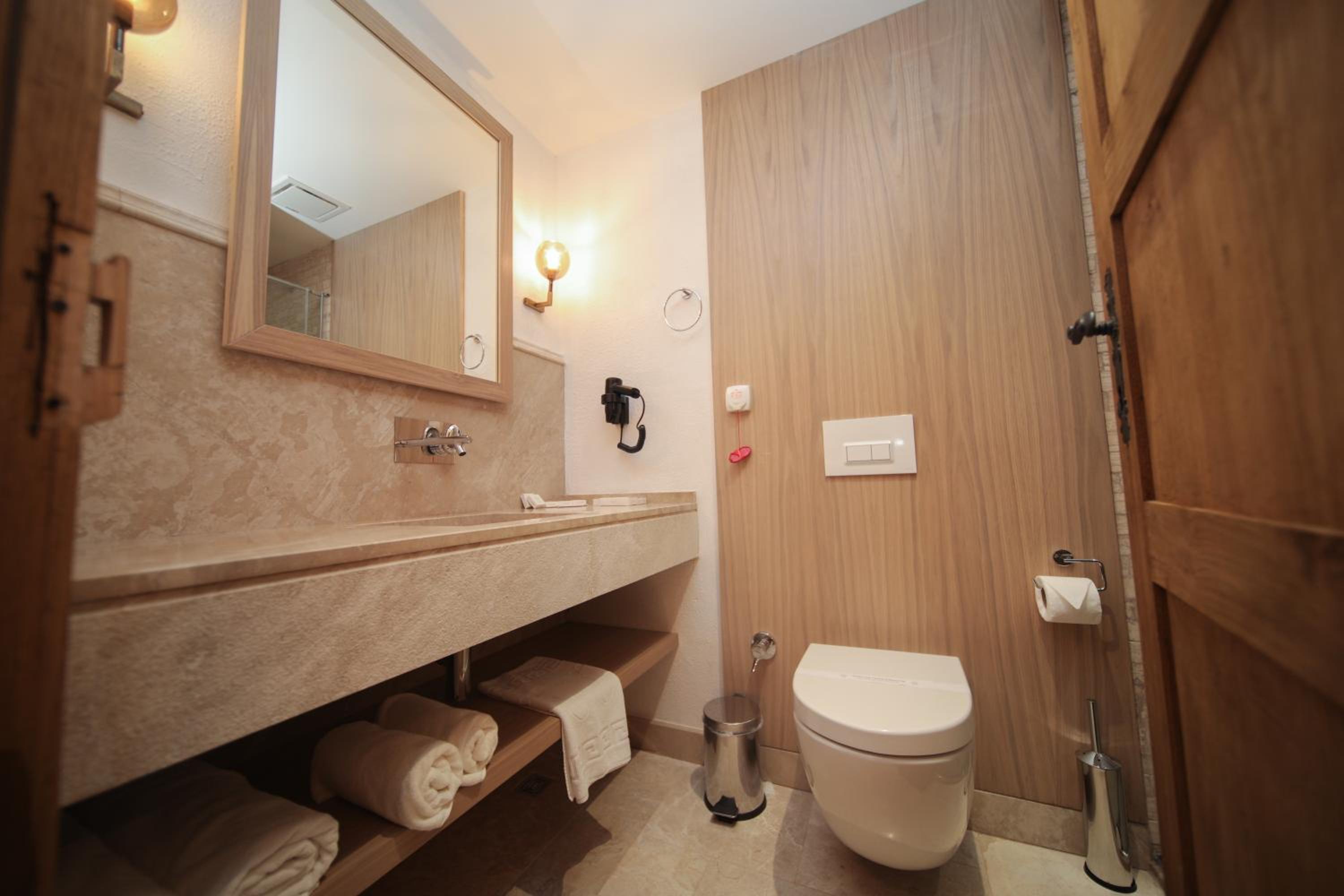 Villa with Sea View - Photo 10