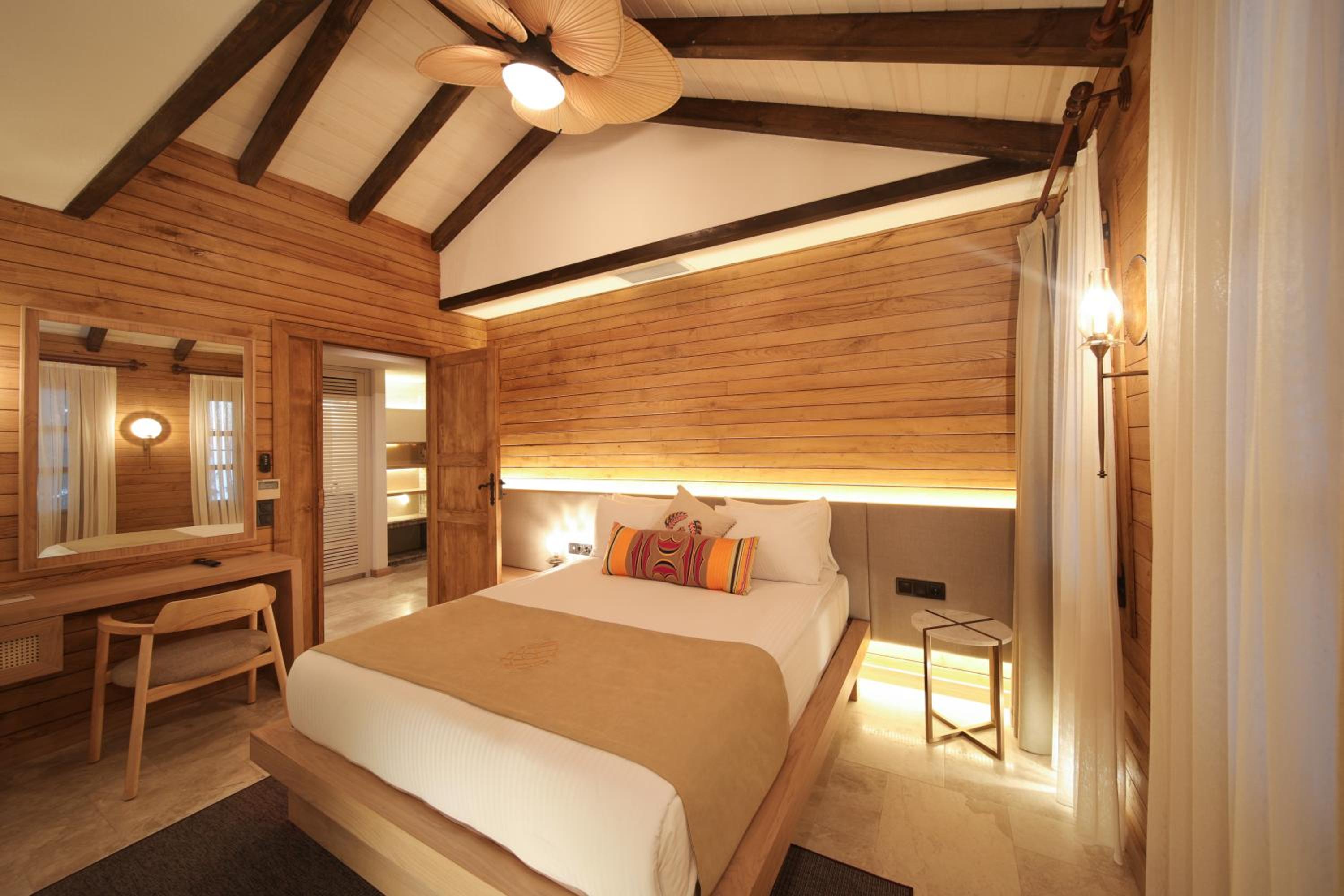 Villa with Sea View - Photo 5