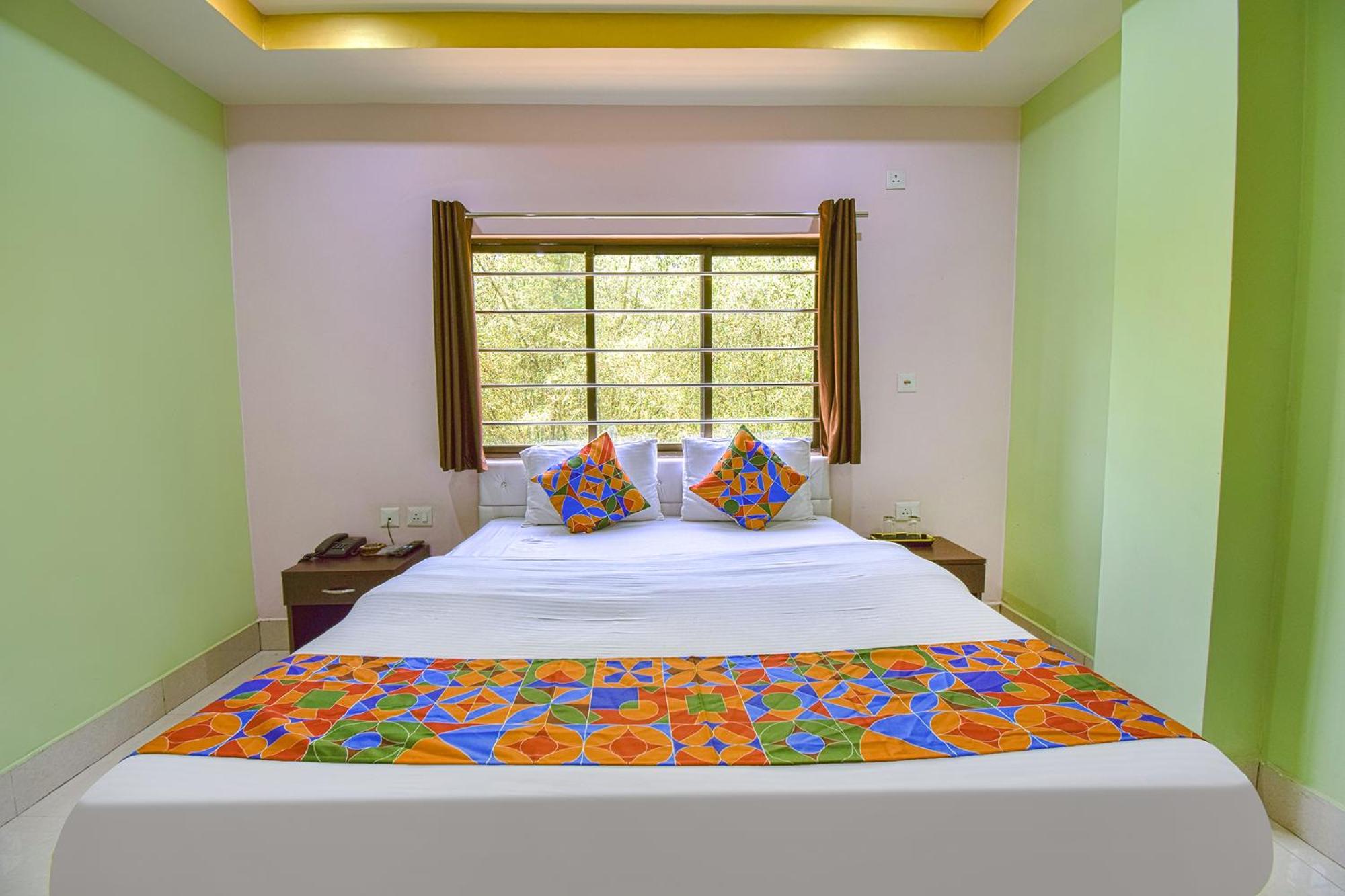 Deluxe Room - Photo 4