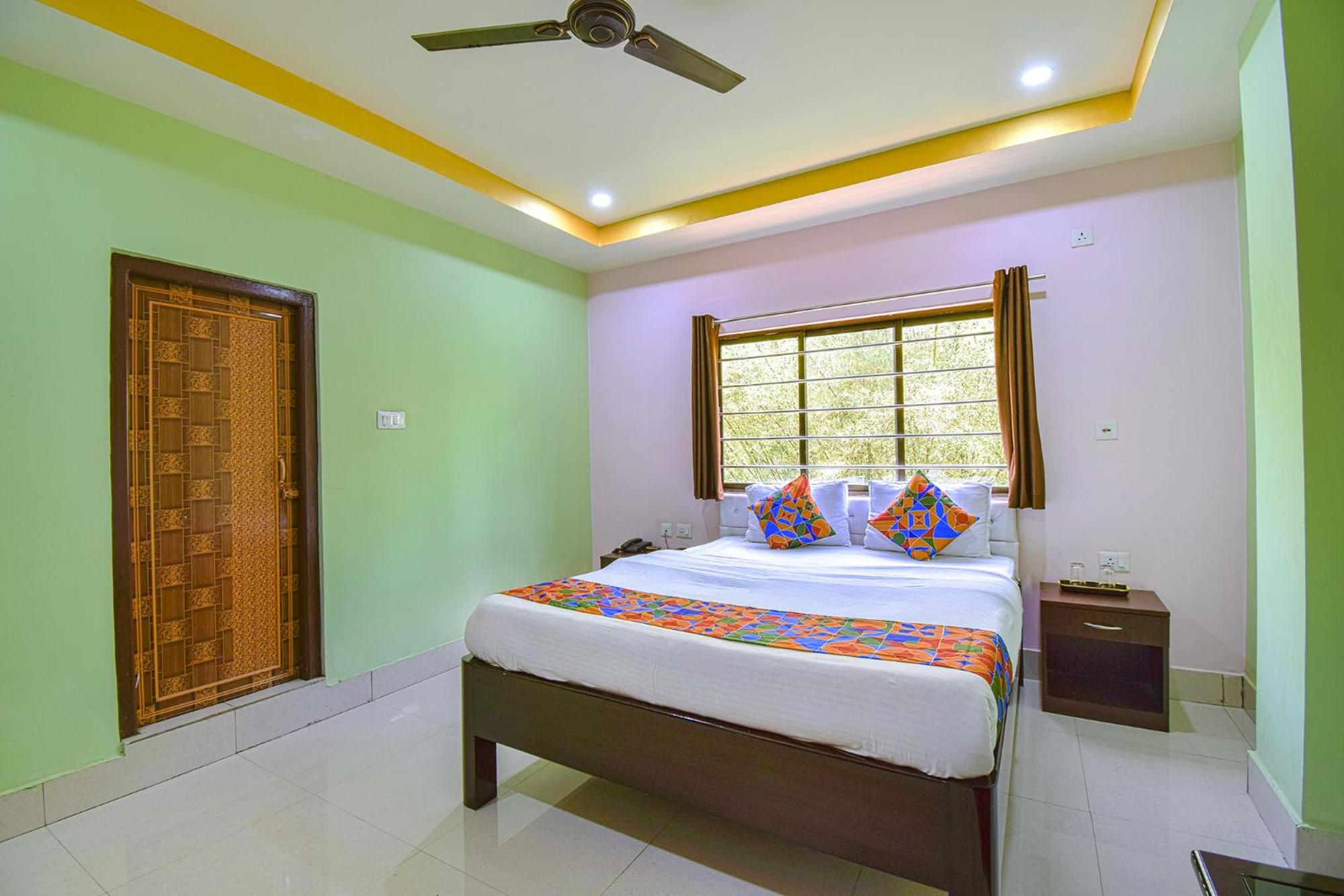 Deluxe Room - Photo 1