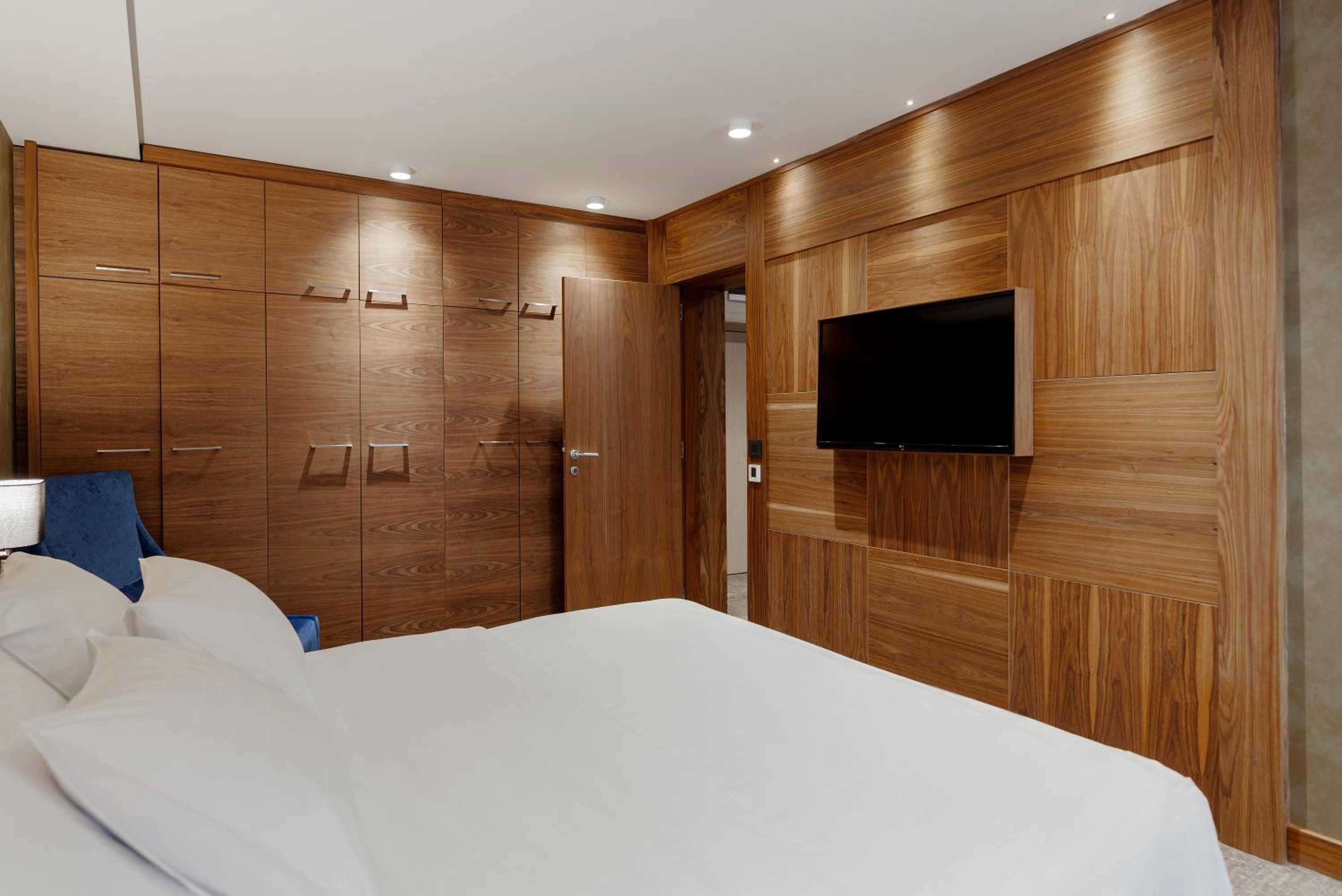 Family Suite photo 2
