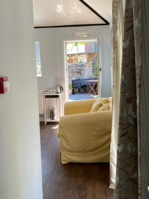 Cottage photo 2