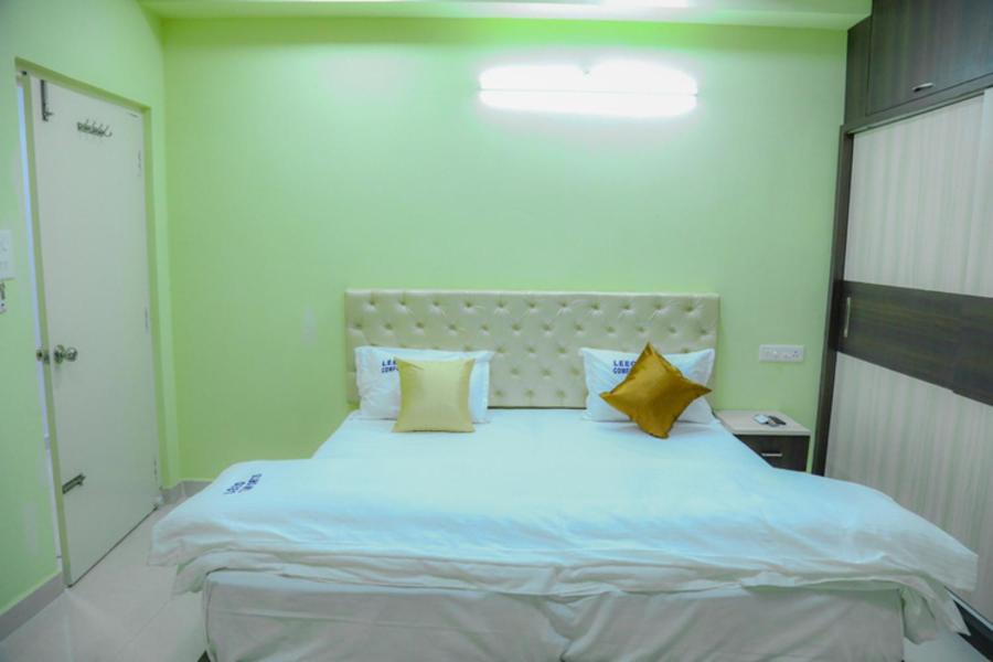 Comfort - Photo 1