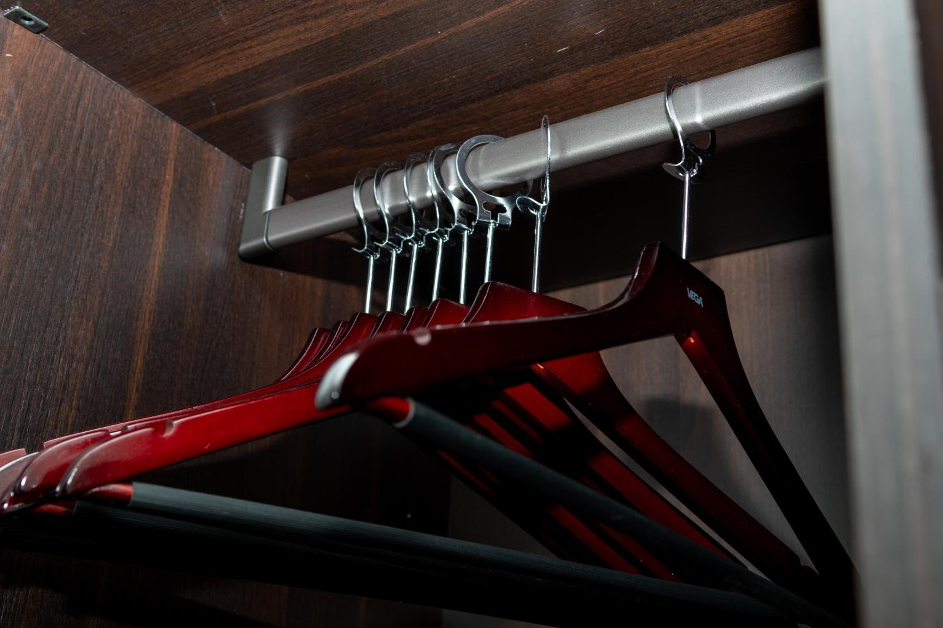 Deluxe King Room - Photo 35