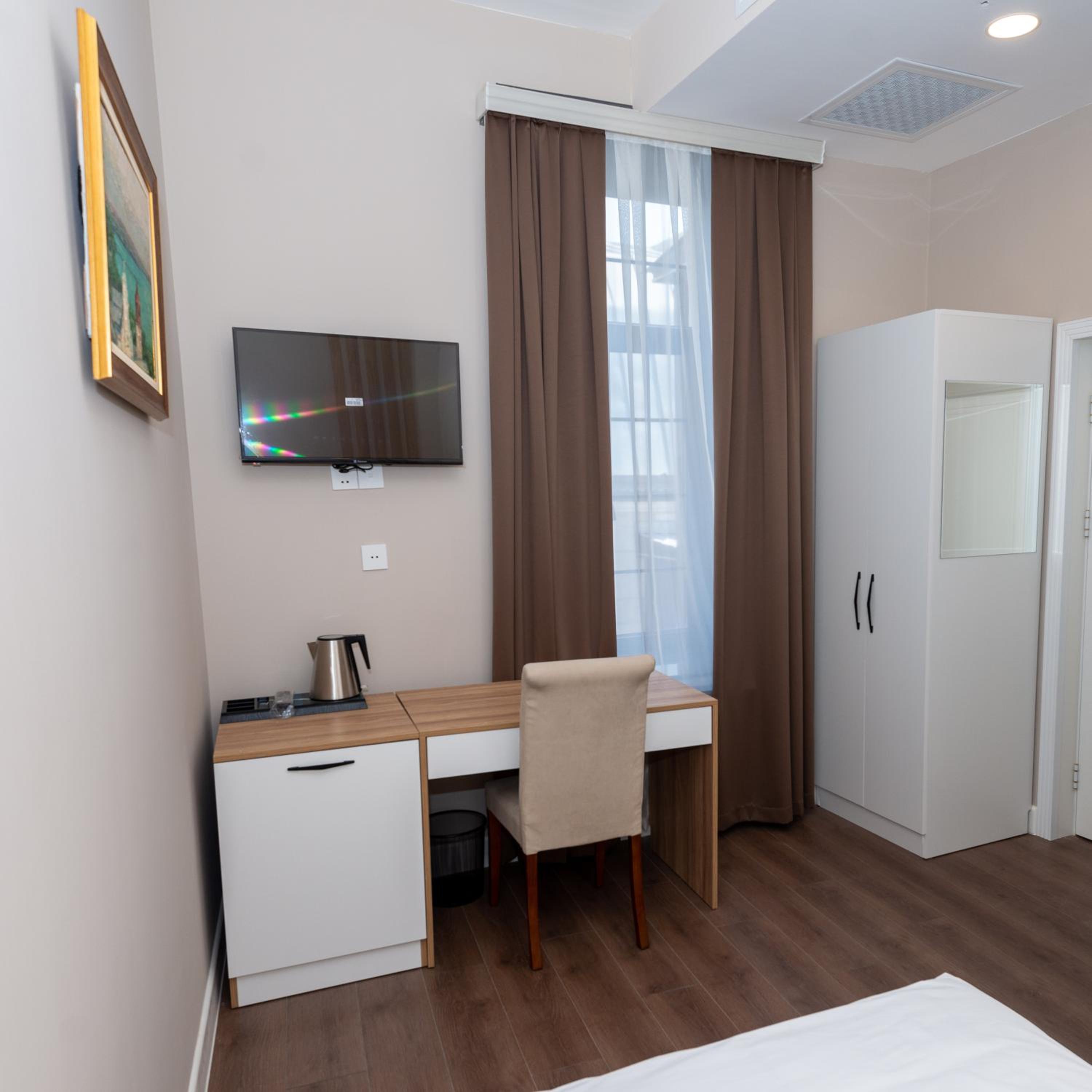 Budget Single Room photo 2