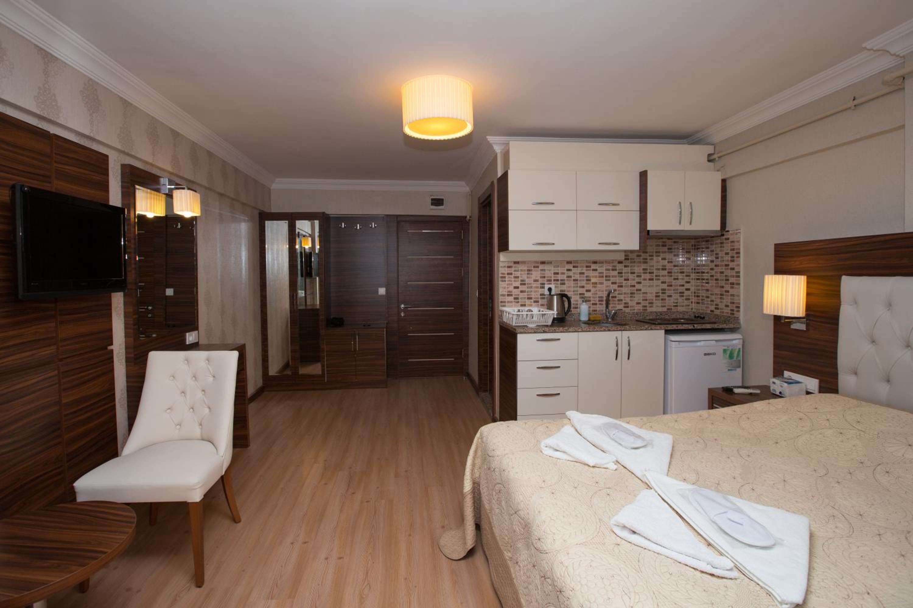 Apartment (2 Adults) photo 2