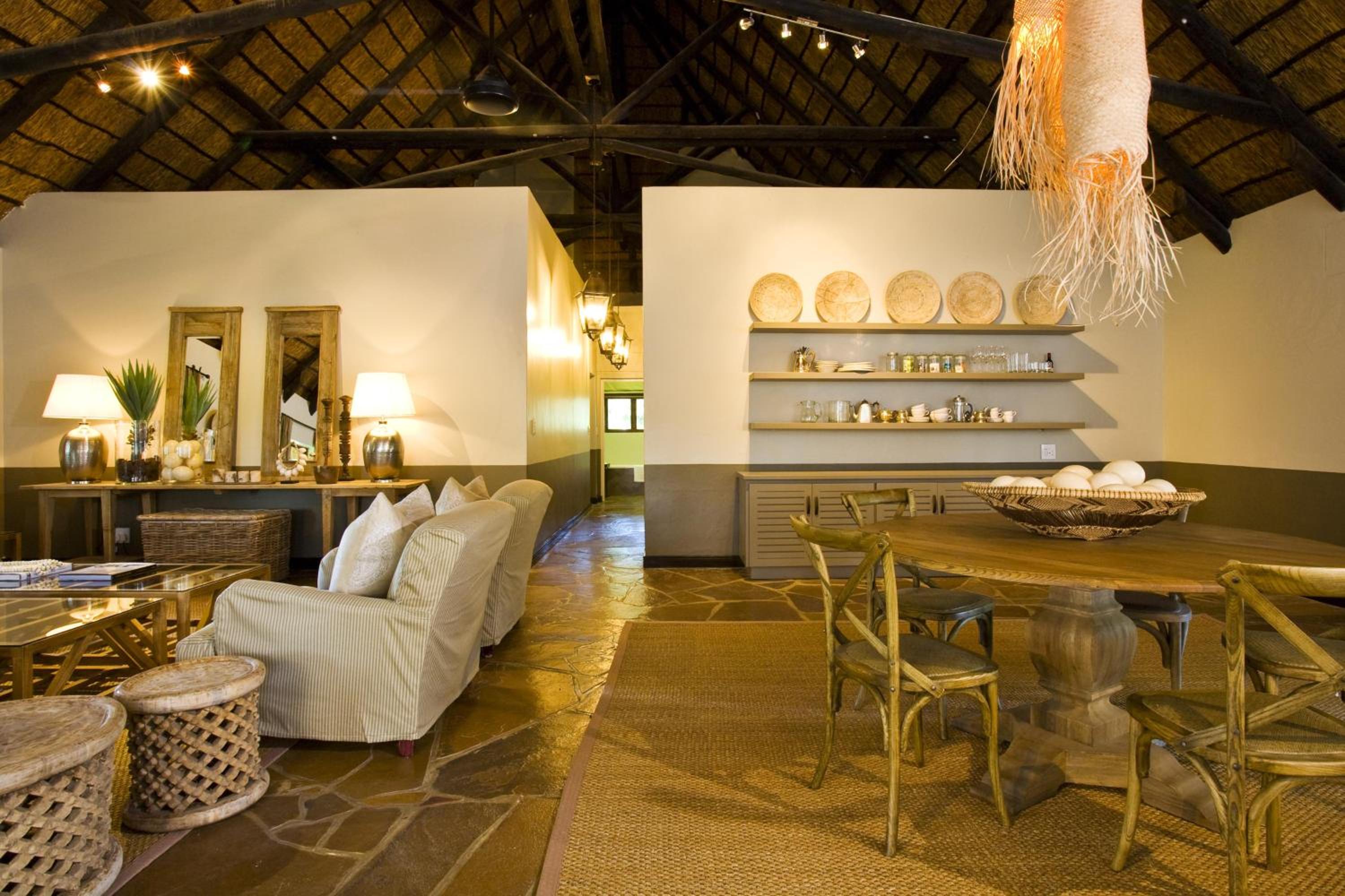 Family Bungalow photo 2