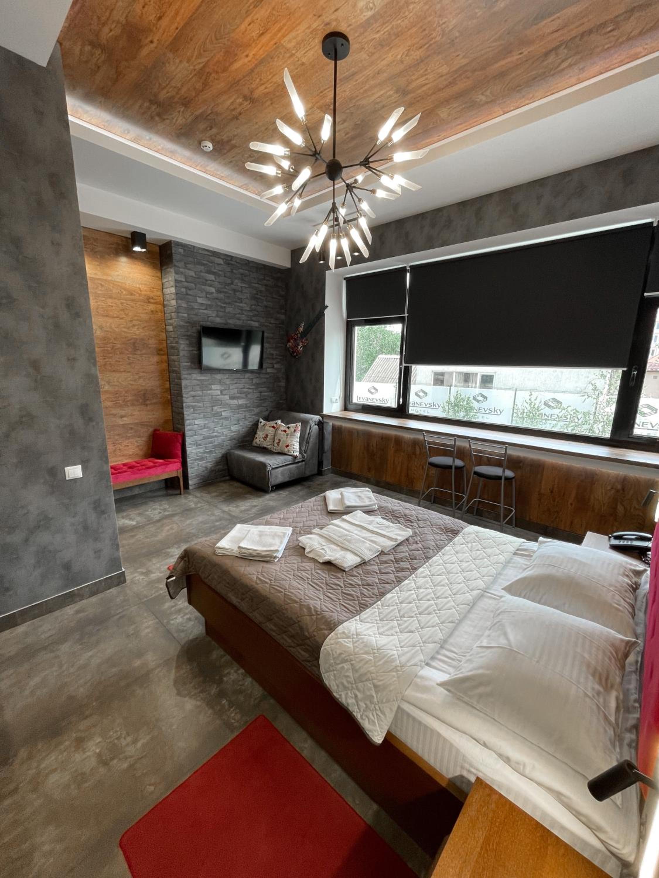 Deluxe Triple Room photo 2