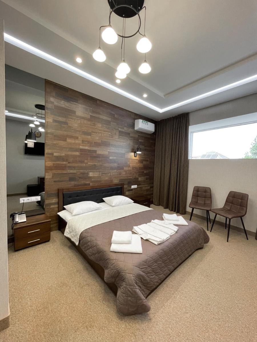 Budget Double Room photo 2