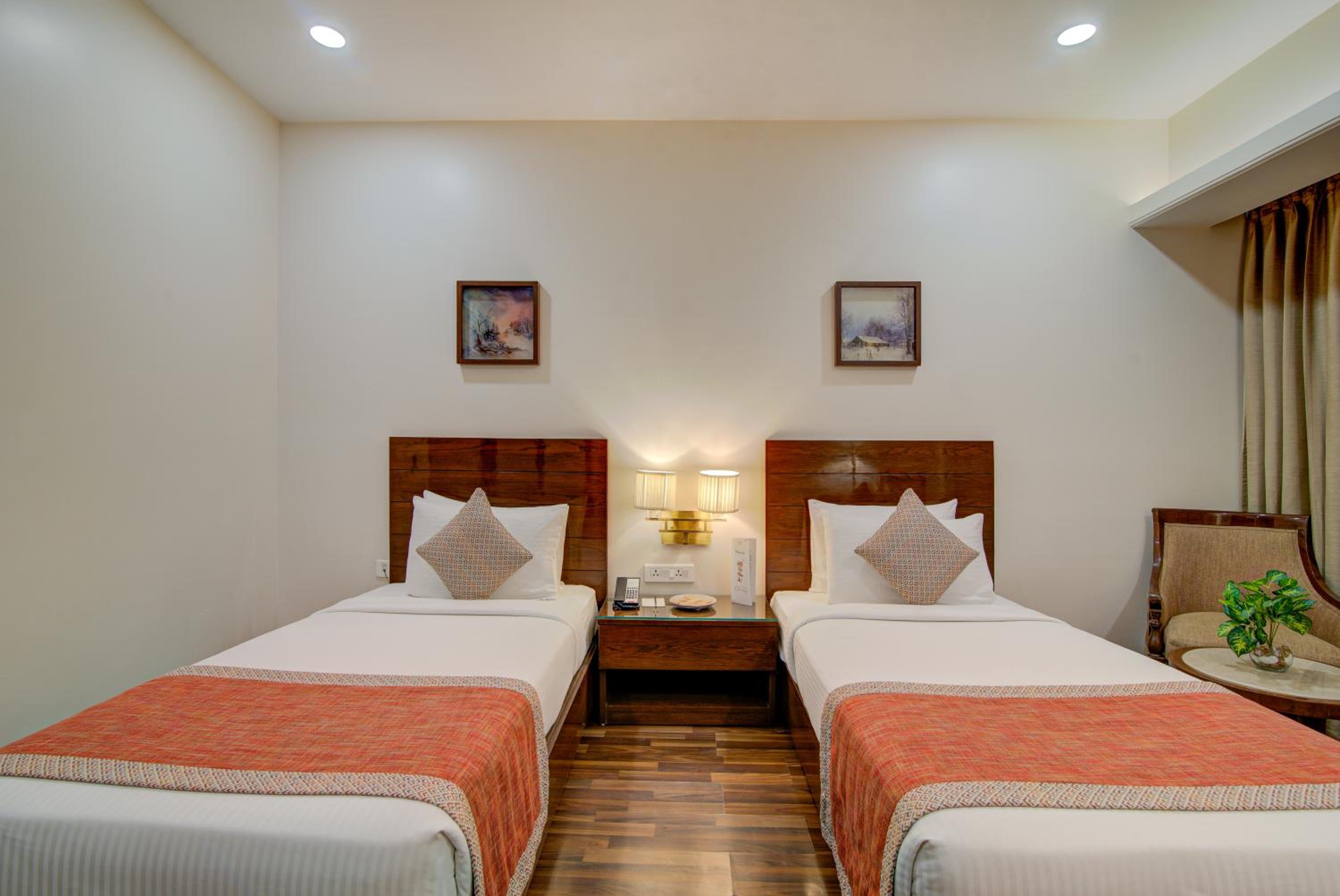 Standard Double or Twin Room photo 3