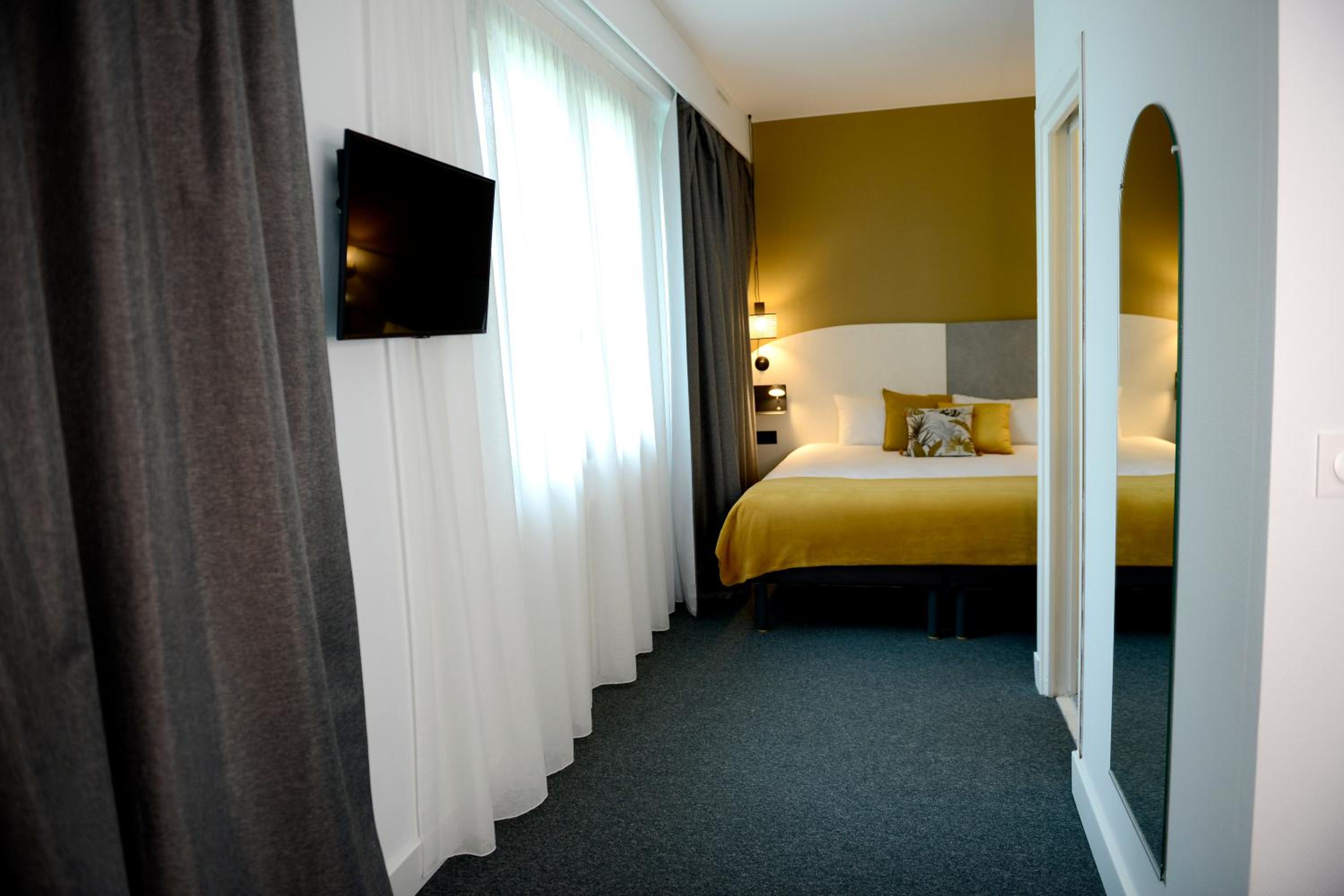 Standard Triple Room - Photo 2