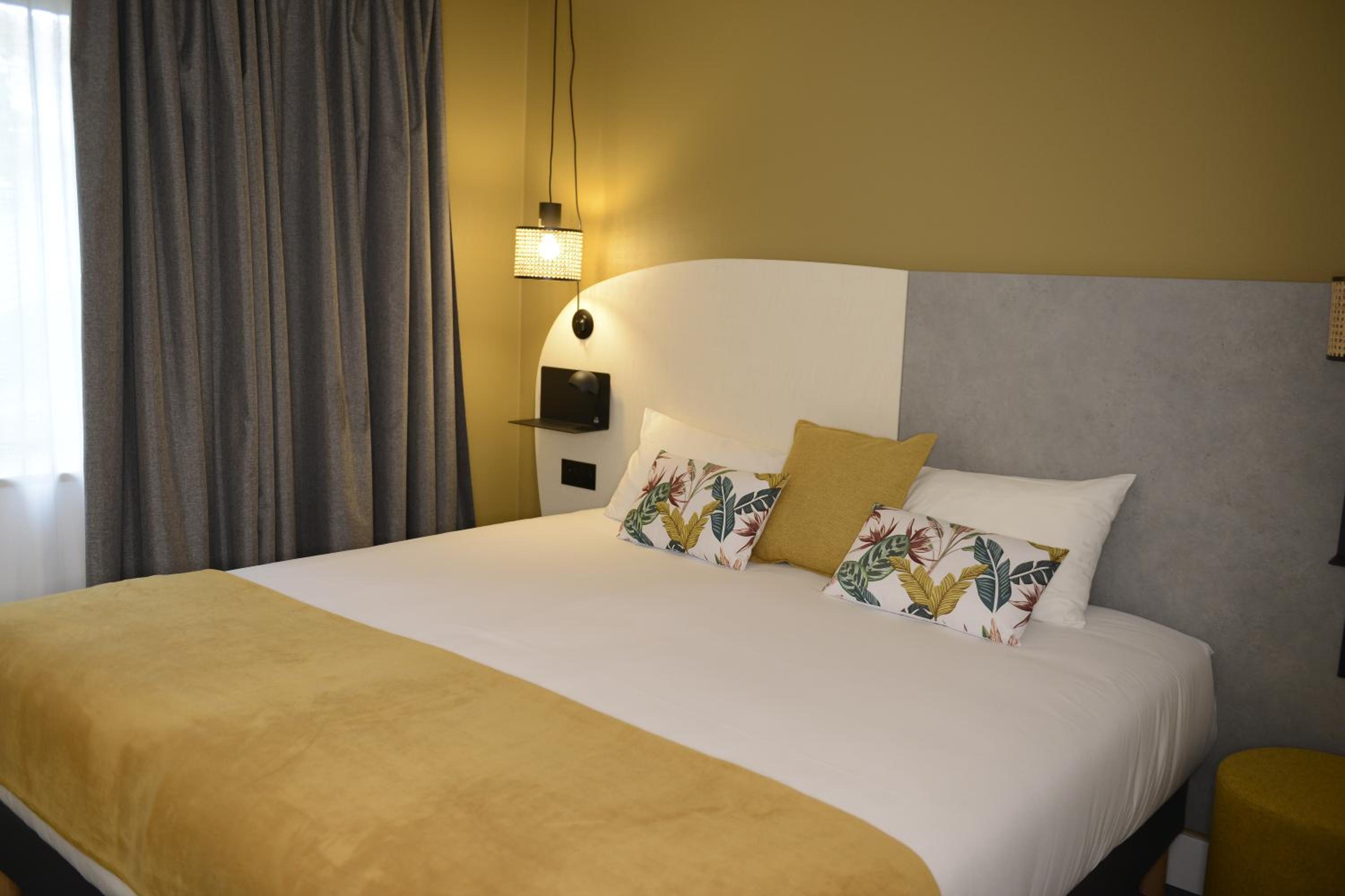 Standard Double Room - Photo 4