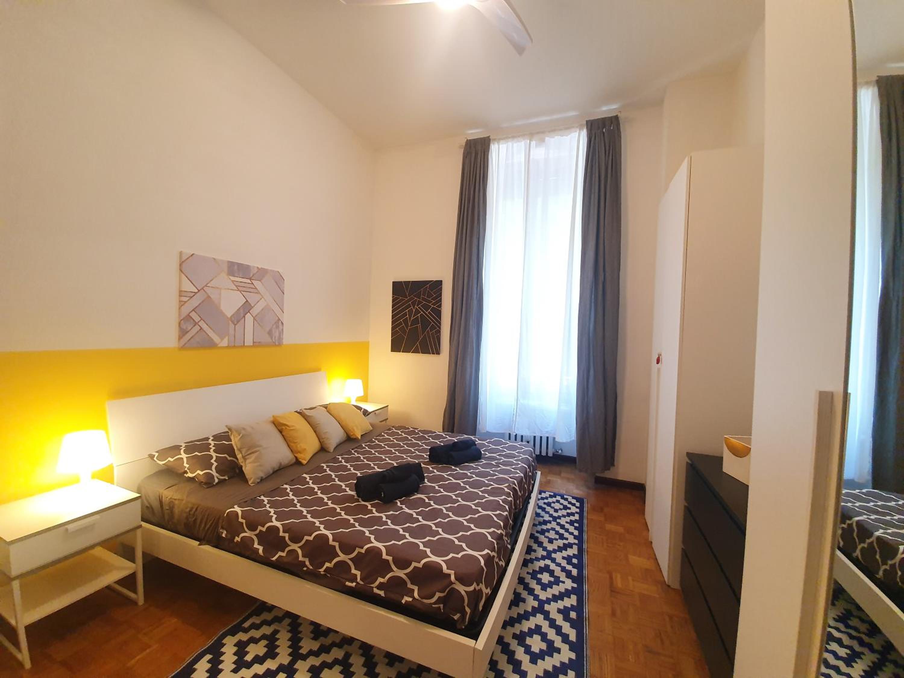 Three-Bedroom Apartment - Photo 8
