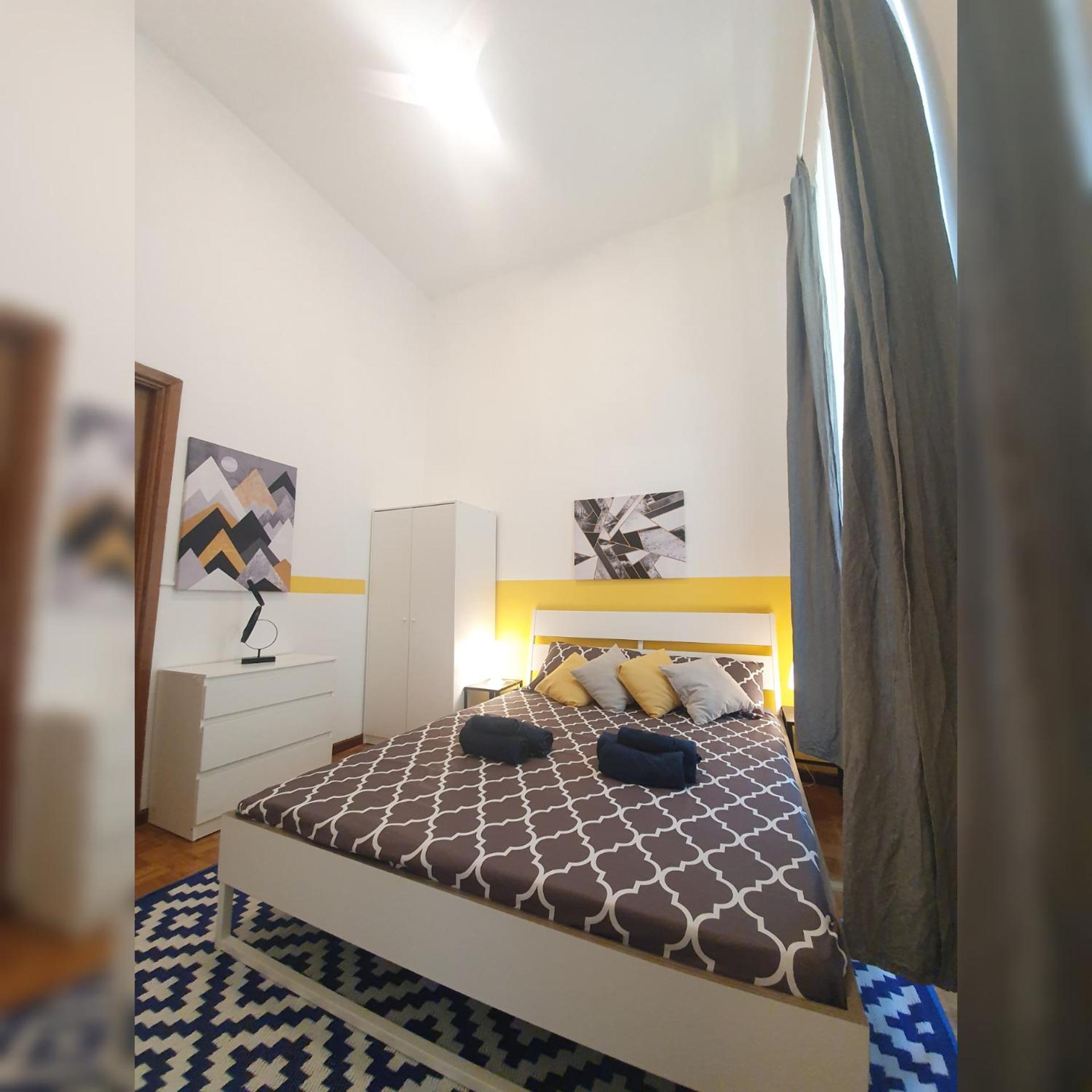 Three-Bedroom Apartment - Photo 20