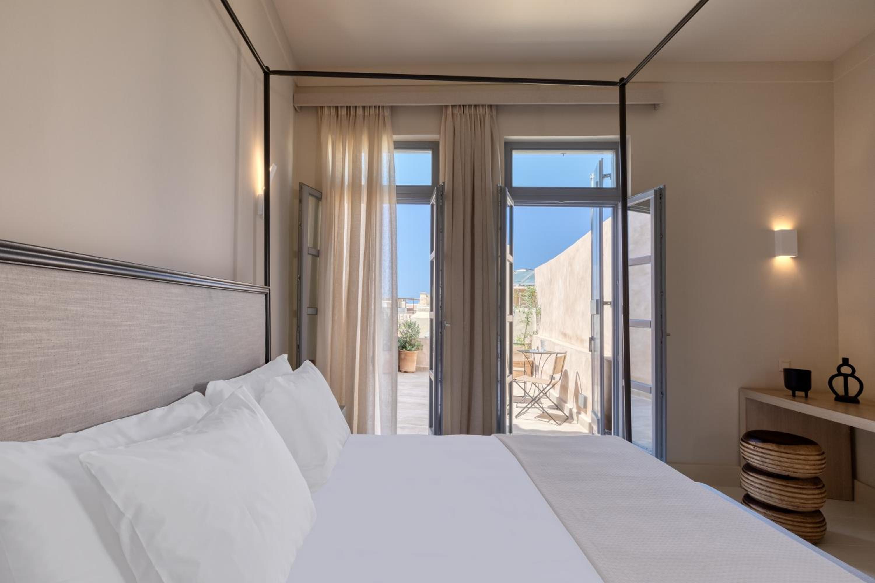 Superior Double or Twin Room with Terrace