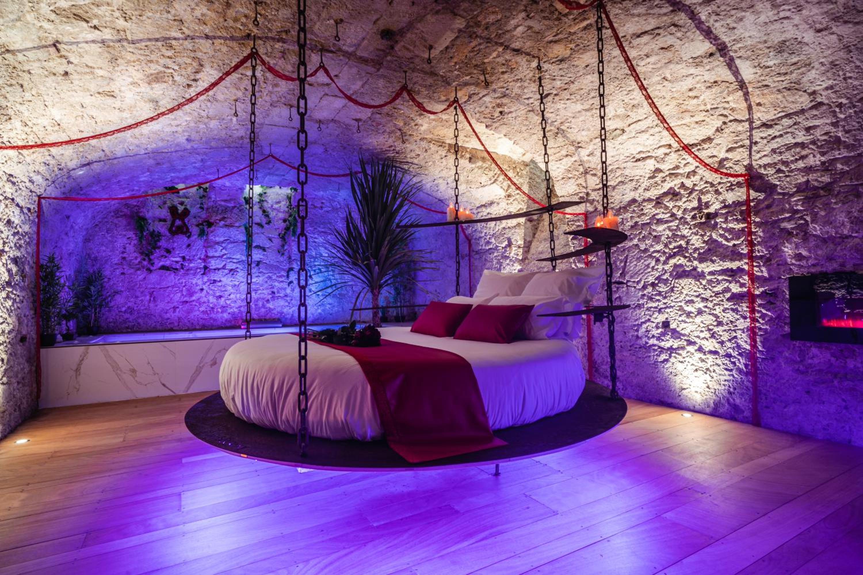 Deluxe Suite - Photo 5