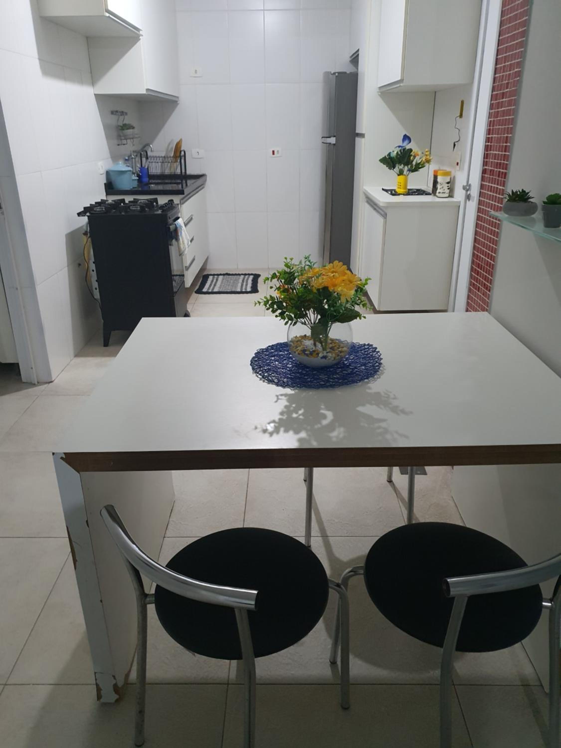 Apartment with Balcony - Photo 8