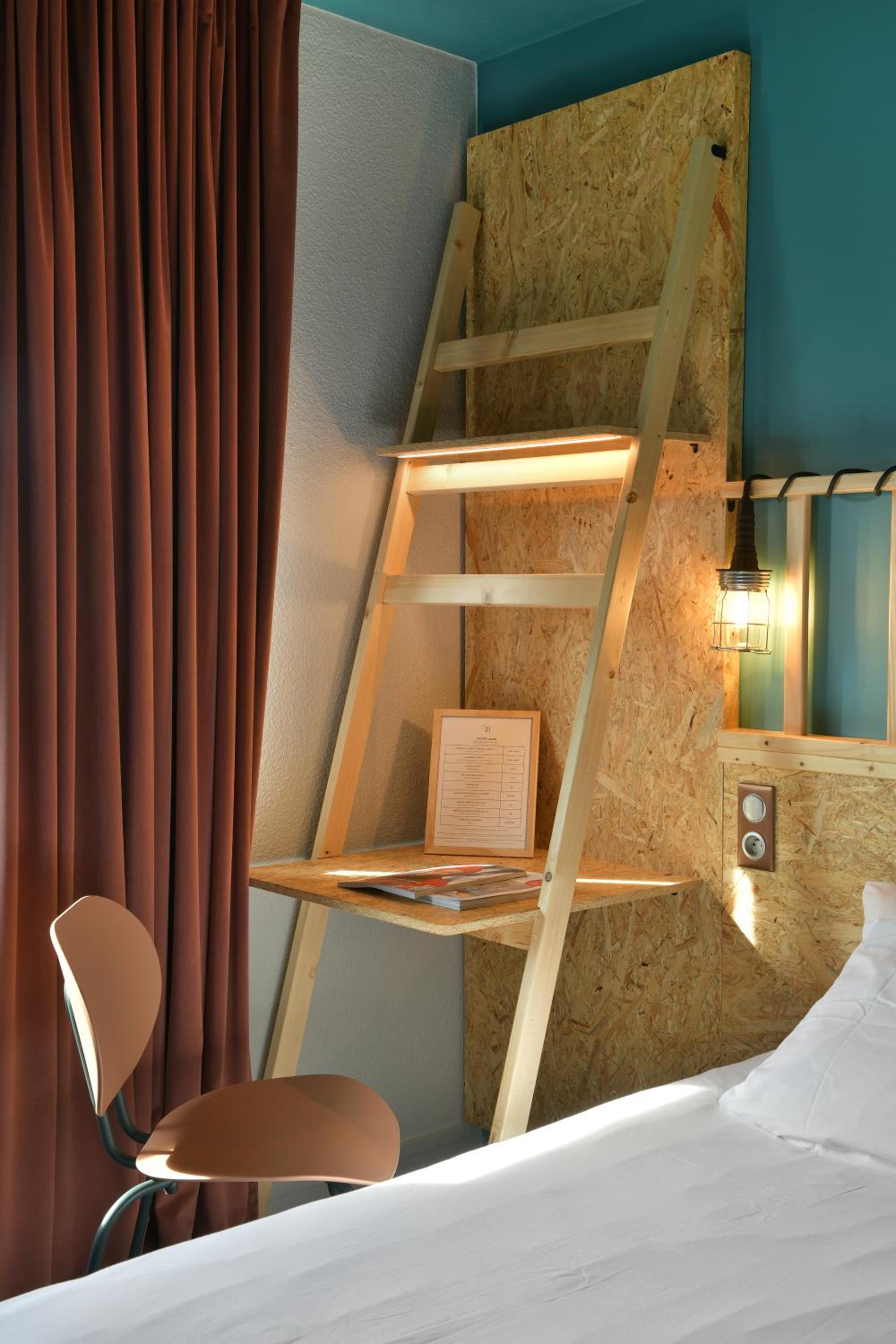 Twin Room - Photo 1