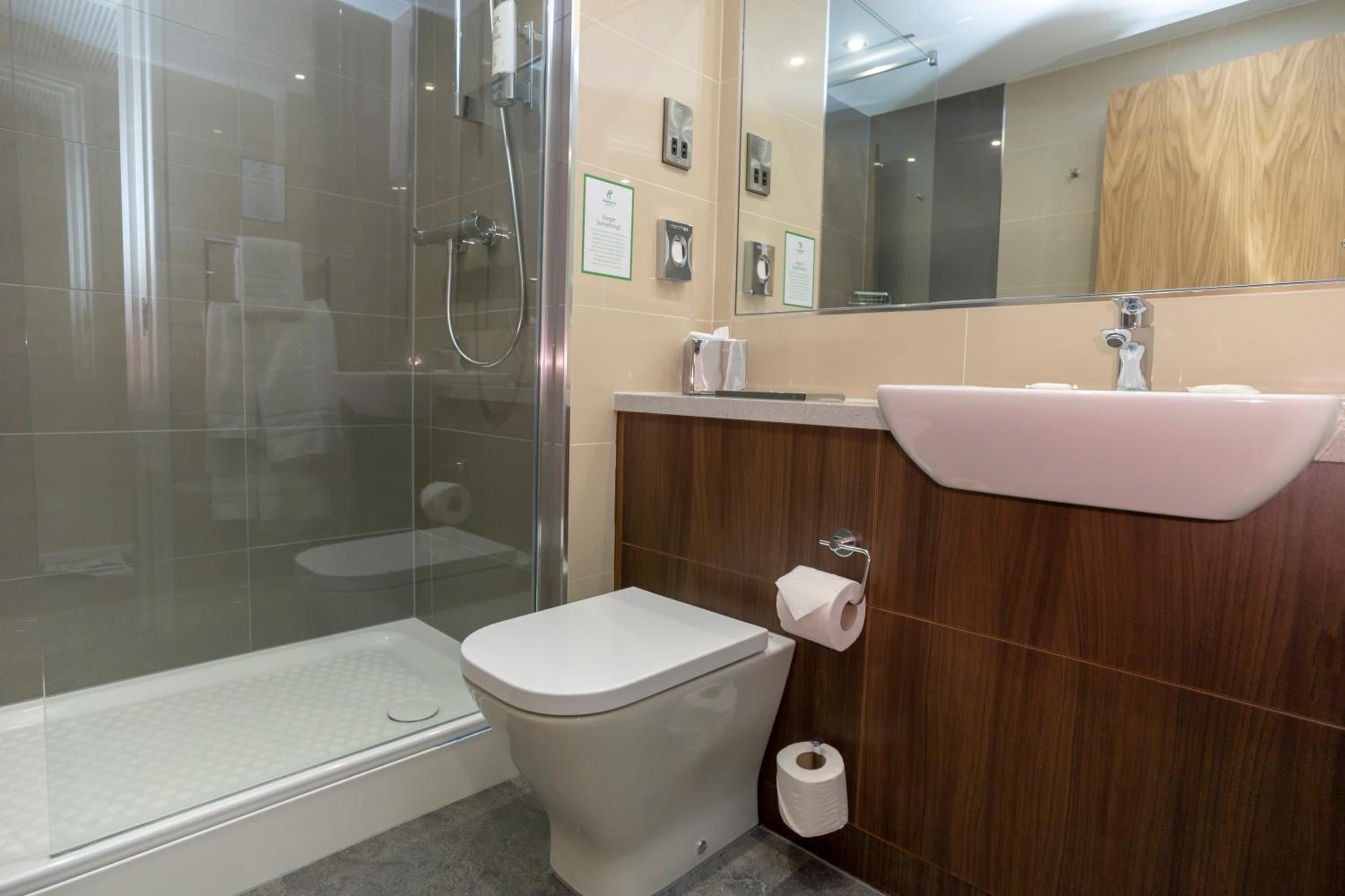 Standard Room - Photo 12