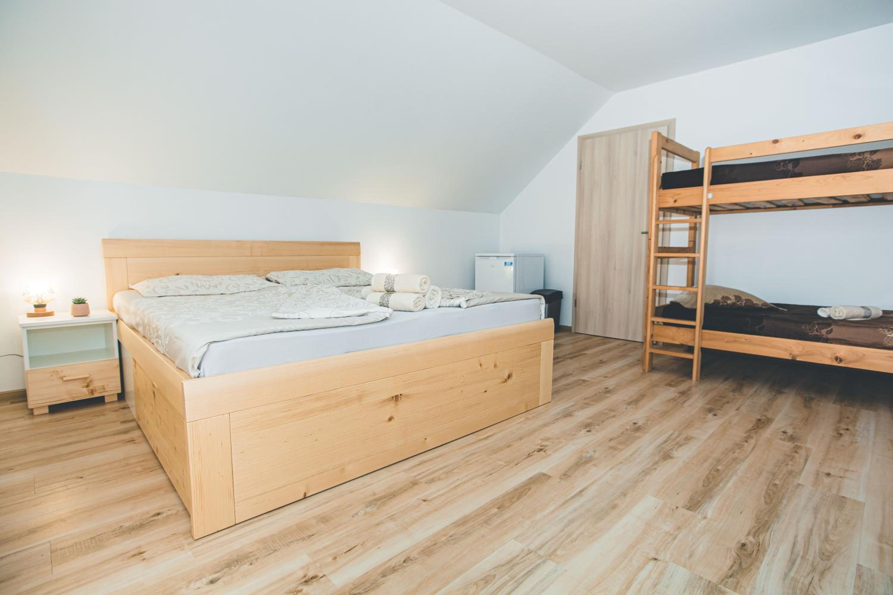 Classic Quadruple Room - Photo 1